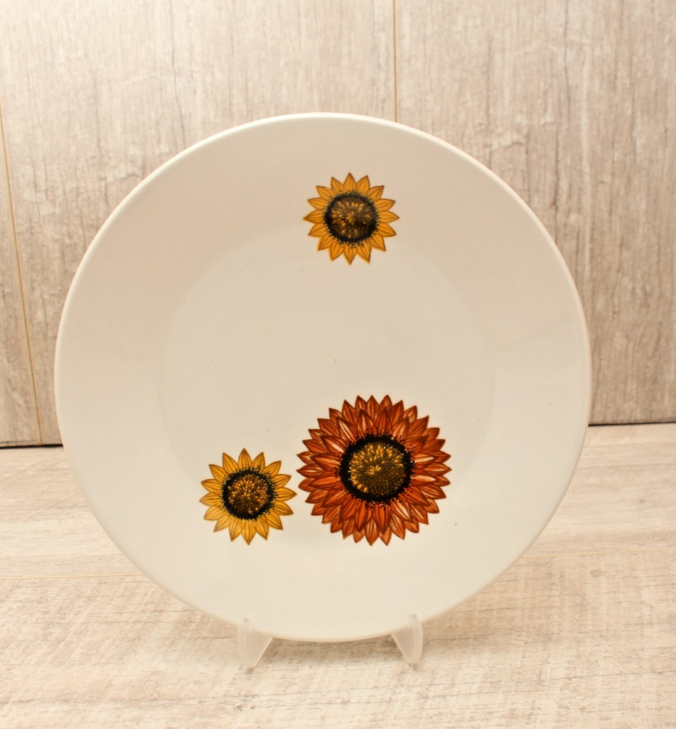 Vintage  J&G MEAKIN  Studio 7" Side PLATE Palma Design