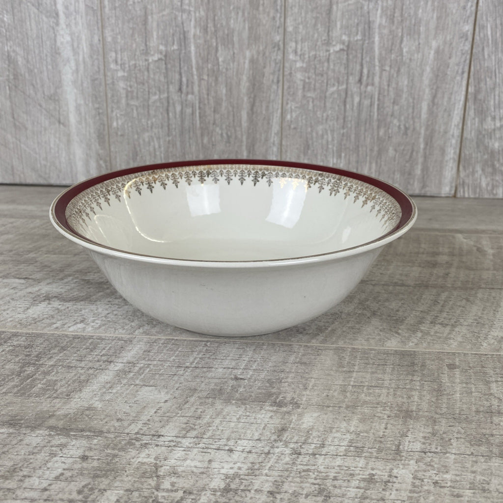 Myott Royalty serving bowl 8” dia