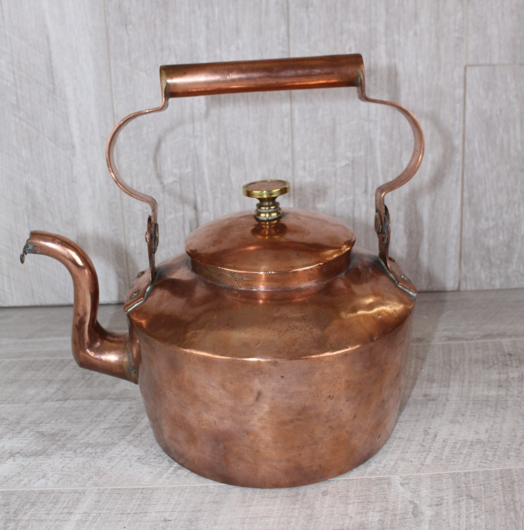 Fine Antique Georgian Copper Kettle - Hand-Cut Dovetails & Town Work - c.1800