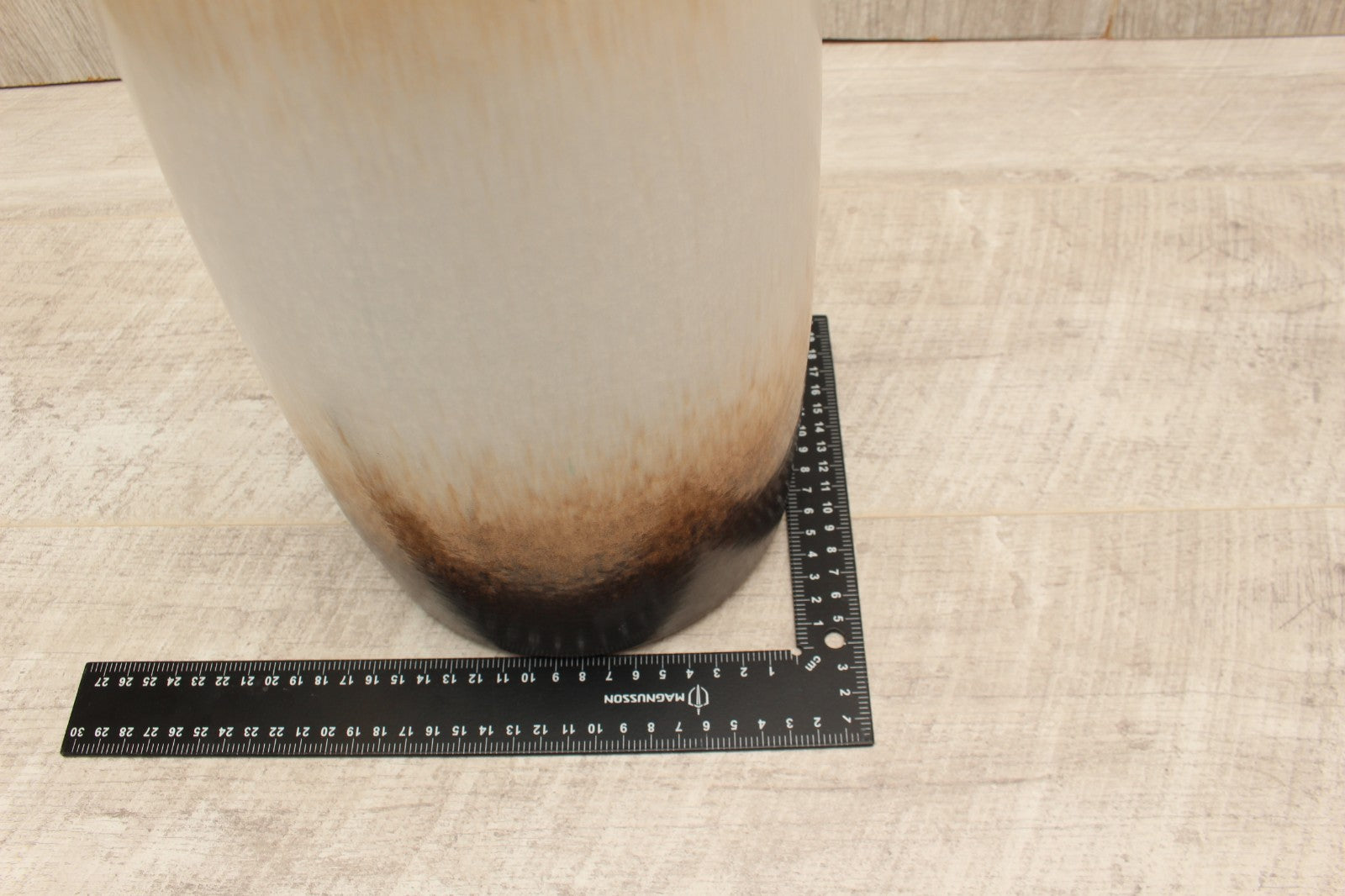 Large Scheurich 553-38 West German Floor Vase Mid Century Ombre Fat Lava Era