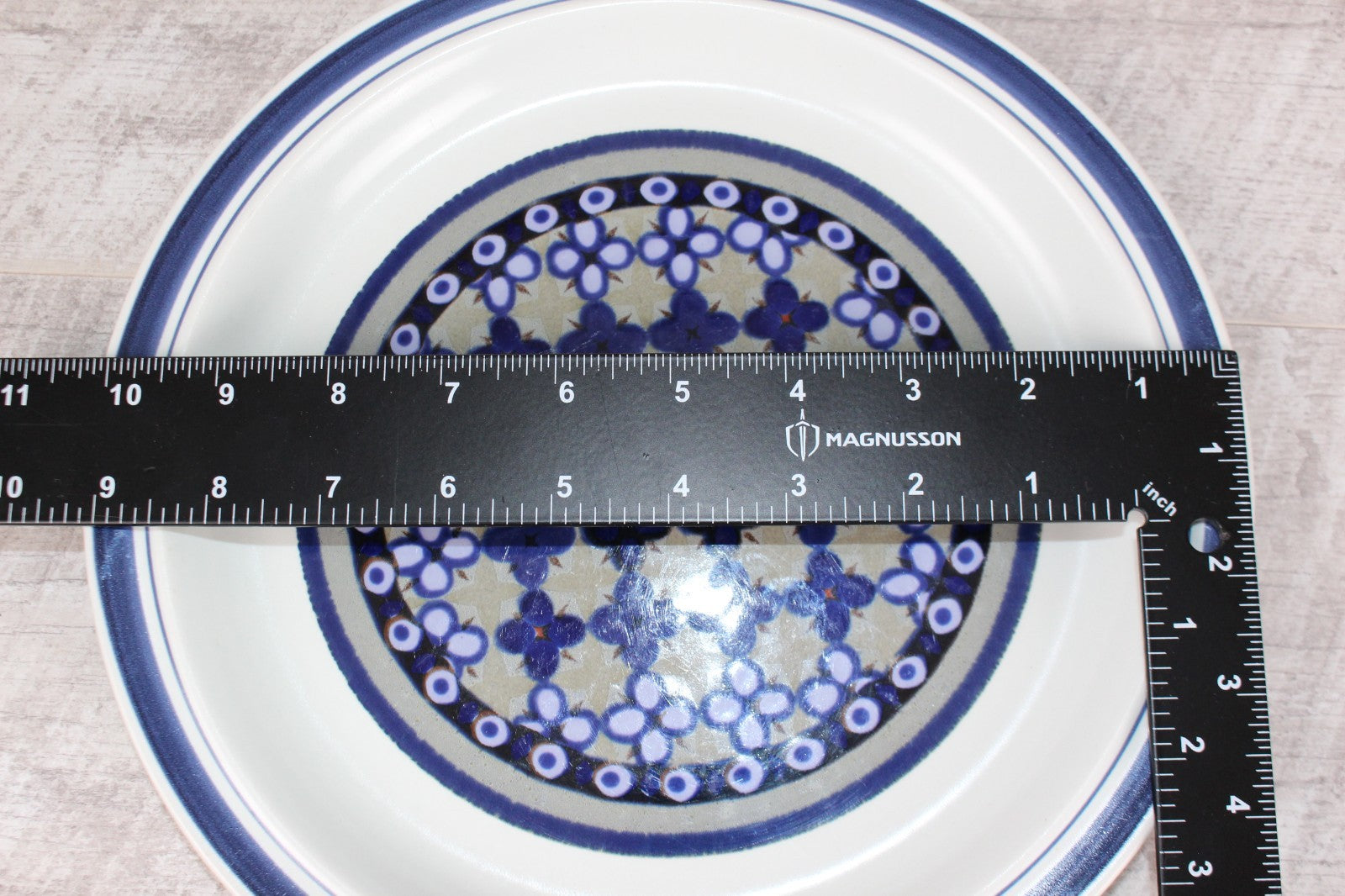 Royal Doulton "Tangier" Lambeth Stoneware 10 3/8 Inch Dinner Plate