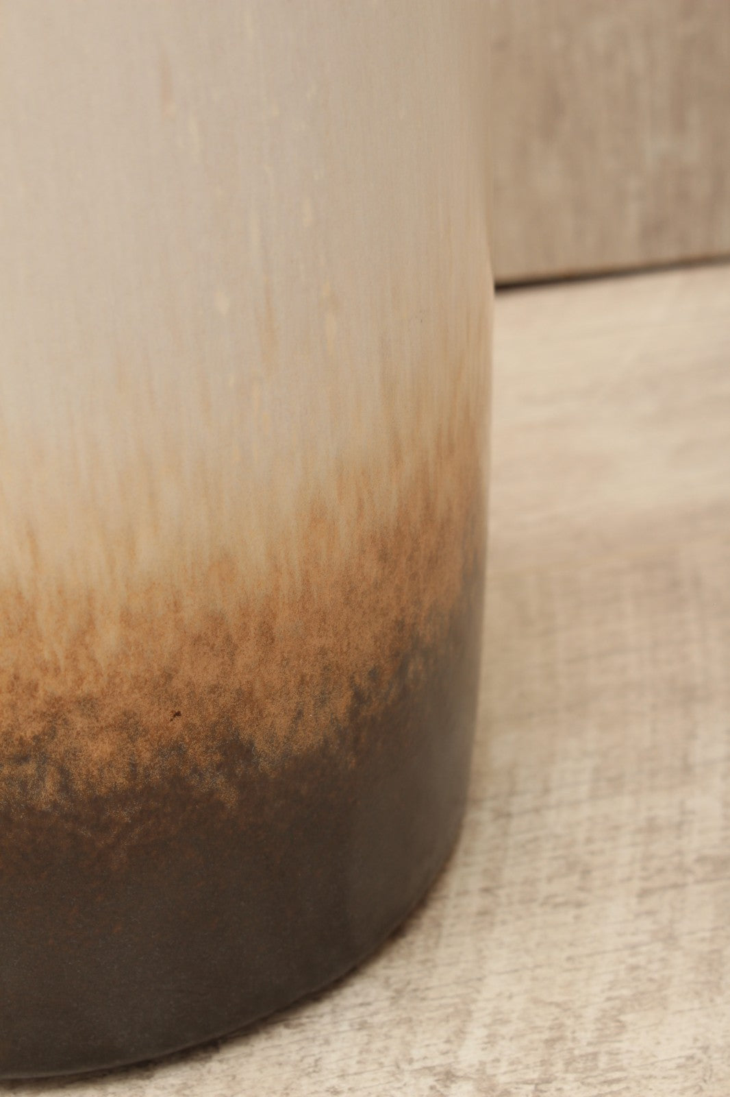 Large Scheurich 553-38 West German Floor Vase Mid Century Ombre Fat Lava Era