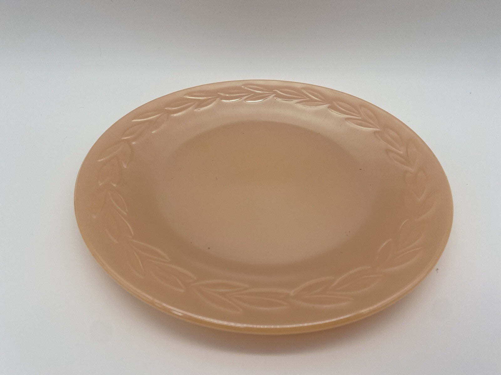 Side Plate Peach Lustre Vintage Fire King Anchor Hocking  Wheat Sheaf 7.75 “ Dia