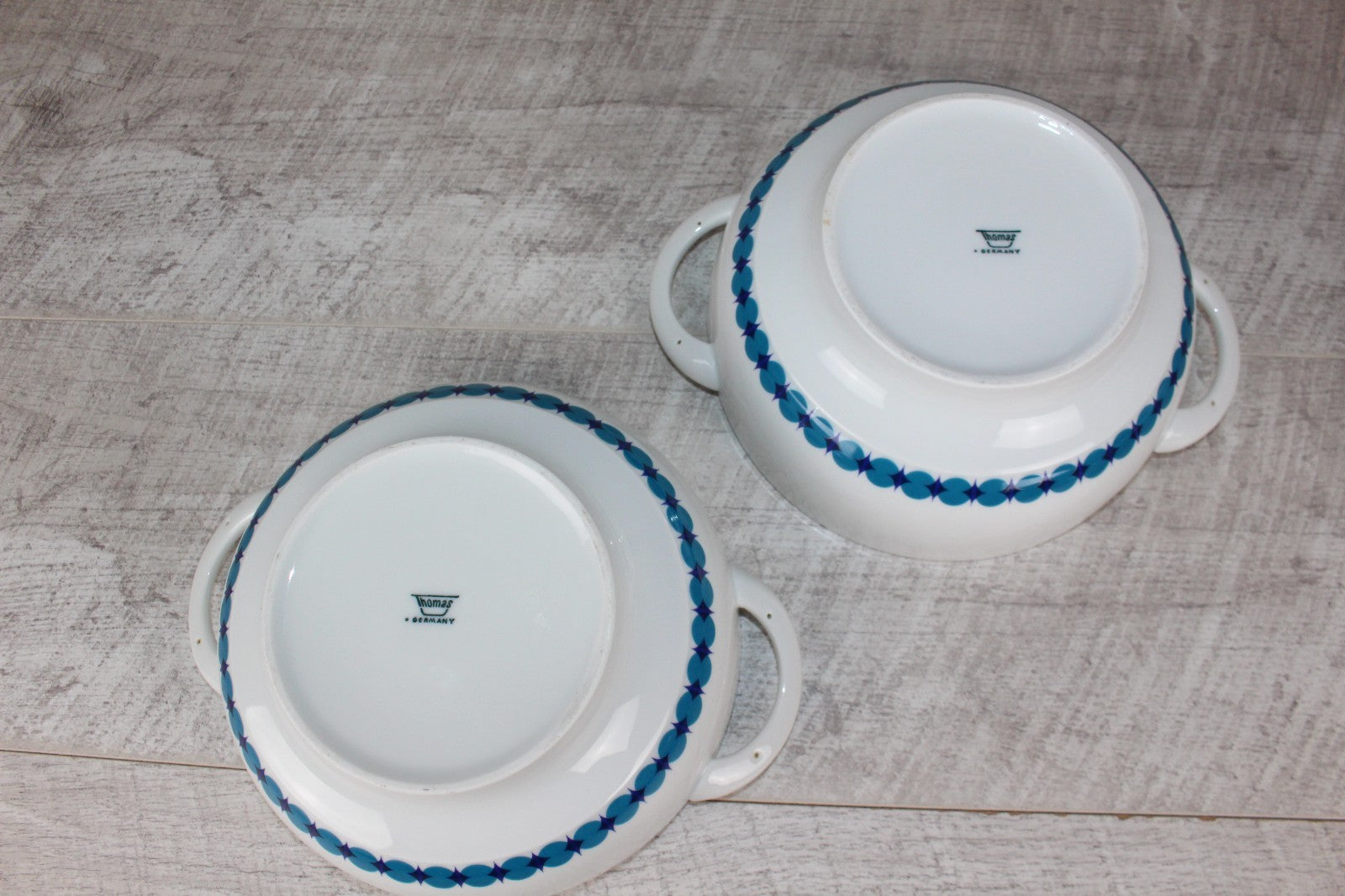Pair of Vintage Thomas Germany Lisette Lidded Tureens - Tapio Wirkkala Rotunda