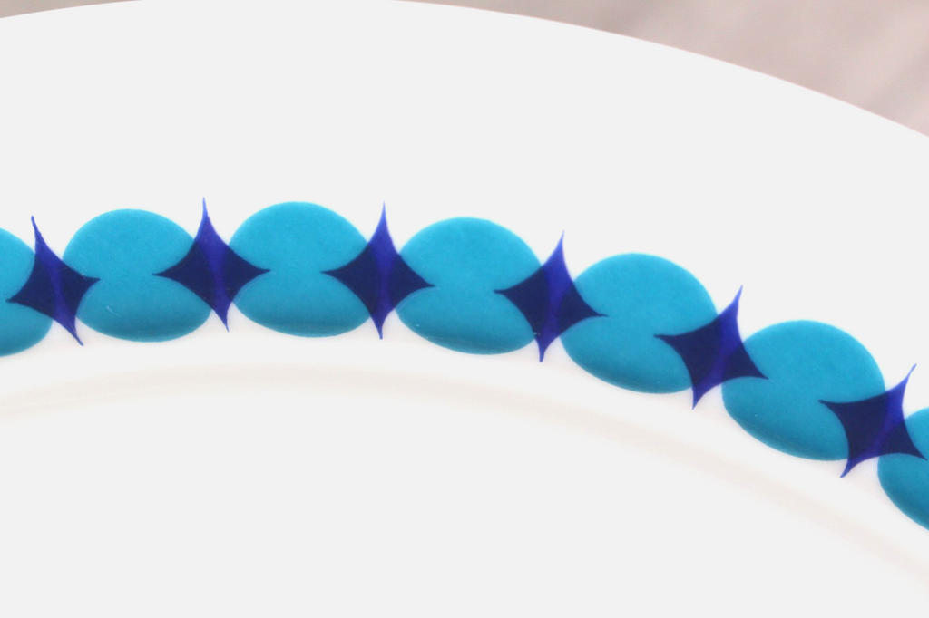 Thomas Germany Medaillon Blue Pinwheel Dinner Plate - Tapio Wirkkala