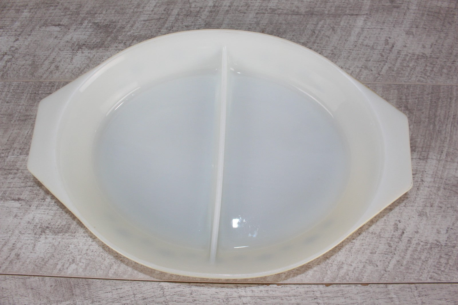 Vintage Pyrex Gaiety Snowflake Yellow Oval Divided Serving Dish VGC