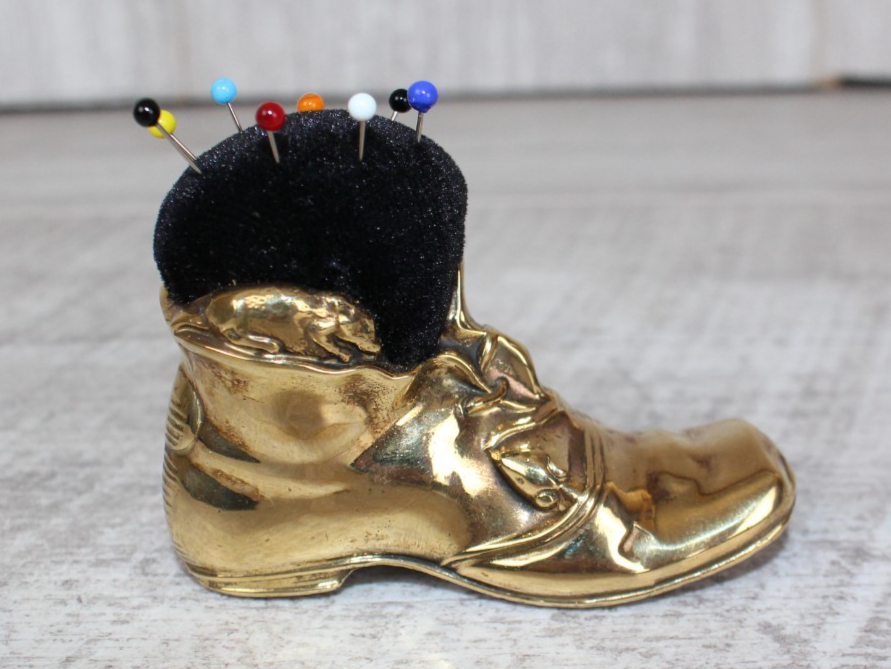 Brass Shoe Boot Pin Cushion with Pins Mouse Detail to Boot Vintage Collectable