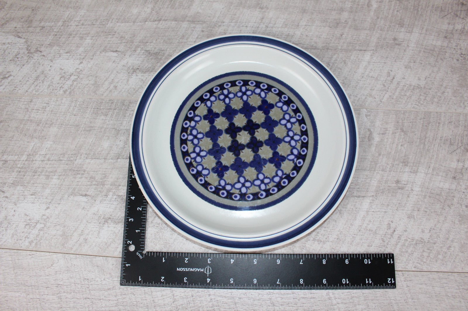 Royal Doulton "Tangier" Lambeth Stoneware 10 3/8 Inch Dinner Plate