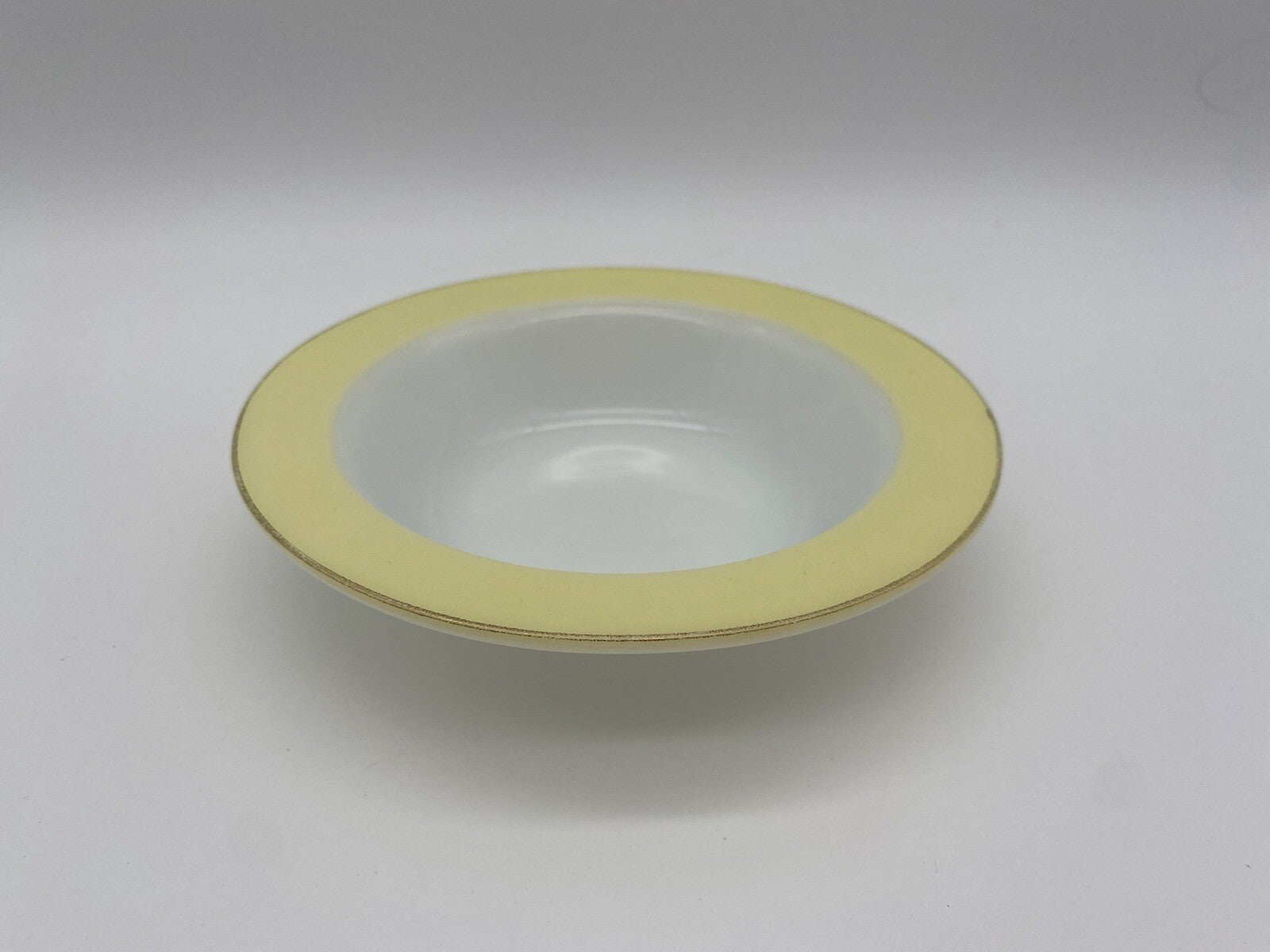 Pyrex Vintage Weardale Lemon Primrose Colour Cereal / Dessert Bowl 6” Dia Rare