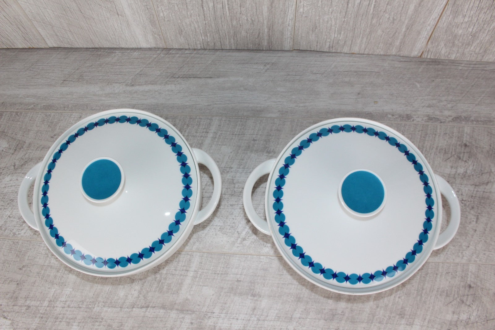 Pair of Vintage Thomas Germany Lisette Lidded Tureens - Tapio Wirkkala Rotunda