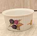 Royal Worcester Evesham Gold Ramekin Souffle Dish Blackberries Olives Size GO 48