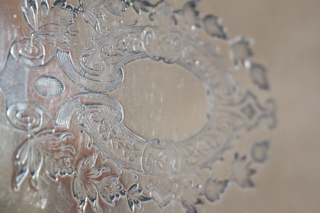 Stunning Victorian Walker & Hall Sheffield Silver-Plated Chased Tray / Salver