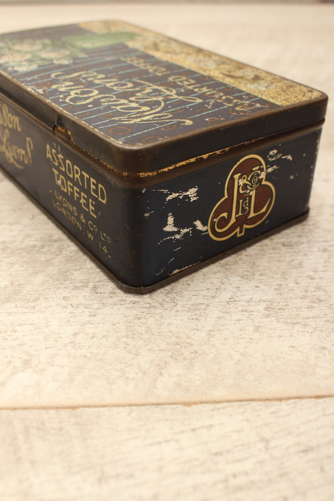 Vintage Maison Lyons Toffee Tin Excel Co London 1950s Floral Crest Sweet Box
