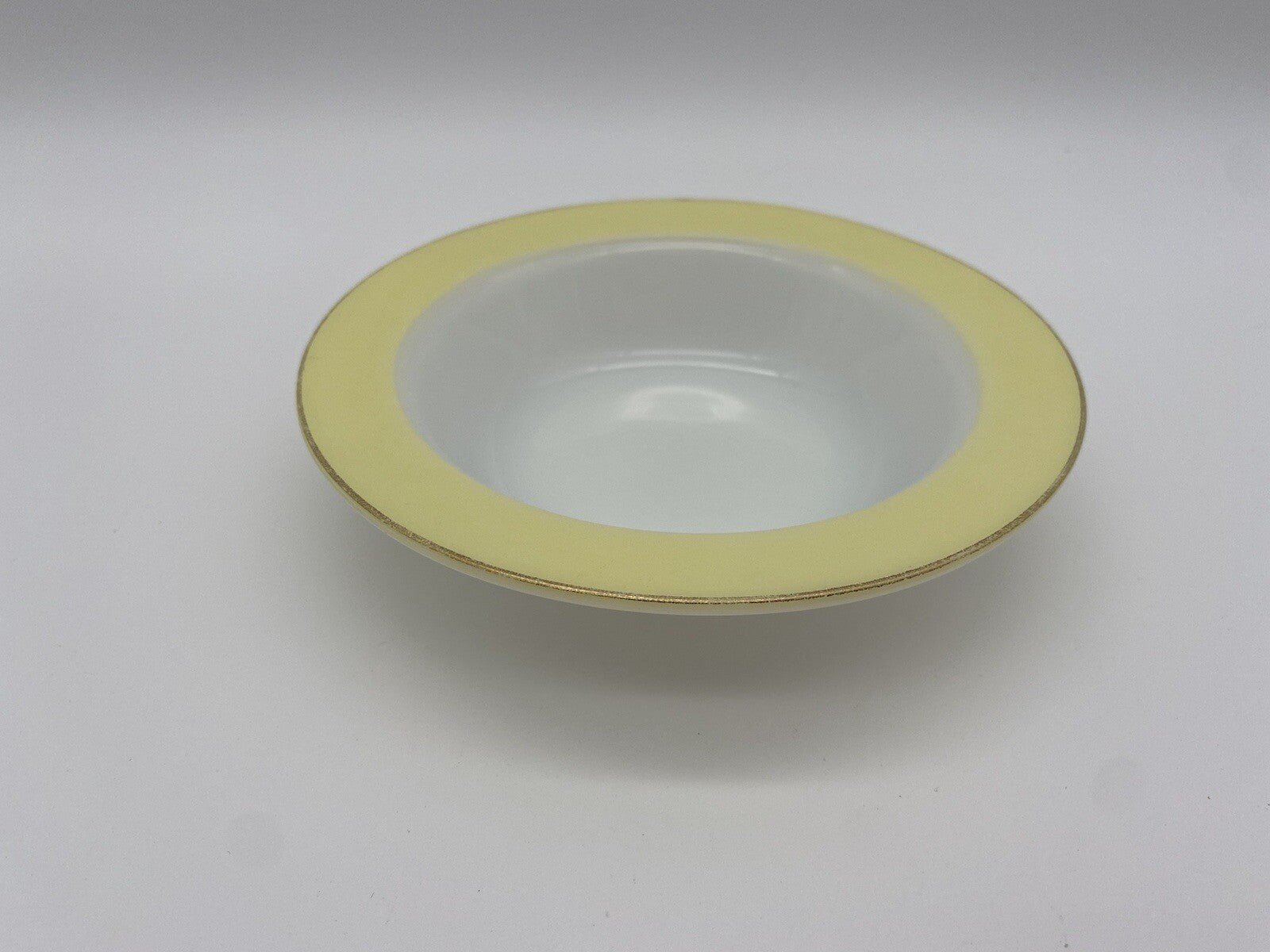 Pyrex Vintage Weardale Lemon Primrose Colour Cereal / Dessert Bowl 6” Dia Rare