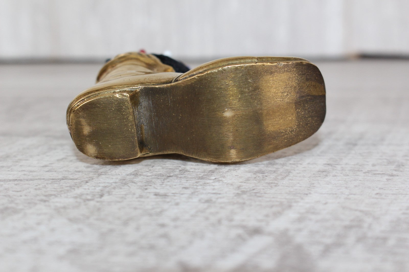 Brass Shoe Boot Pin Cushion with Pins Mouse Detail to Boot Vintage Collectable