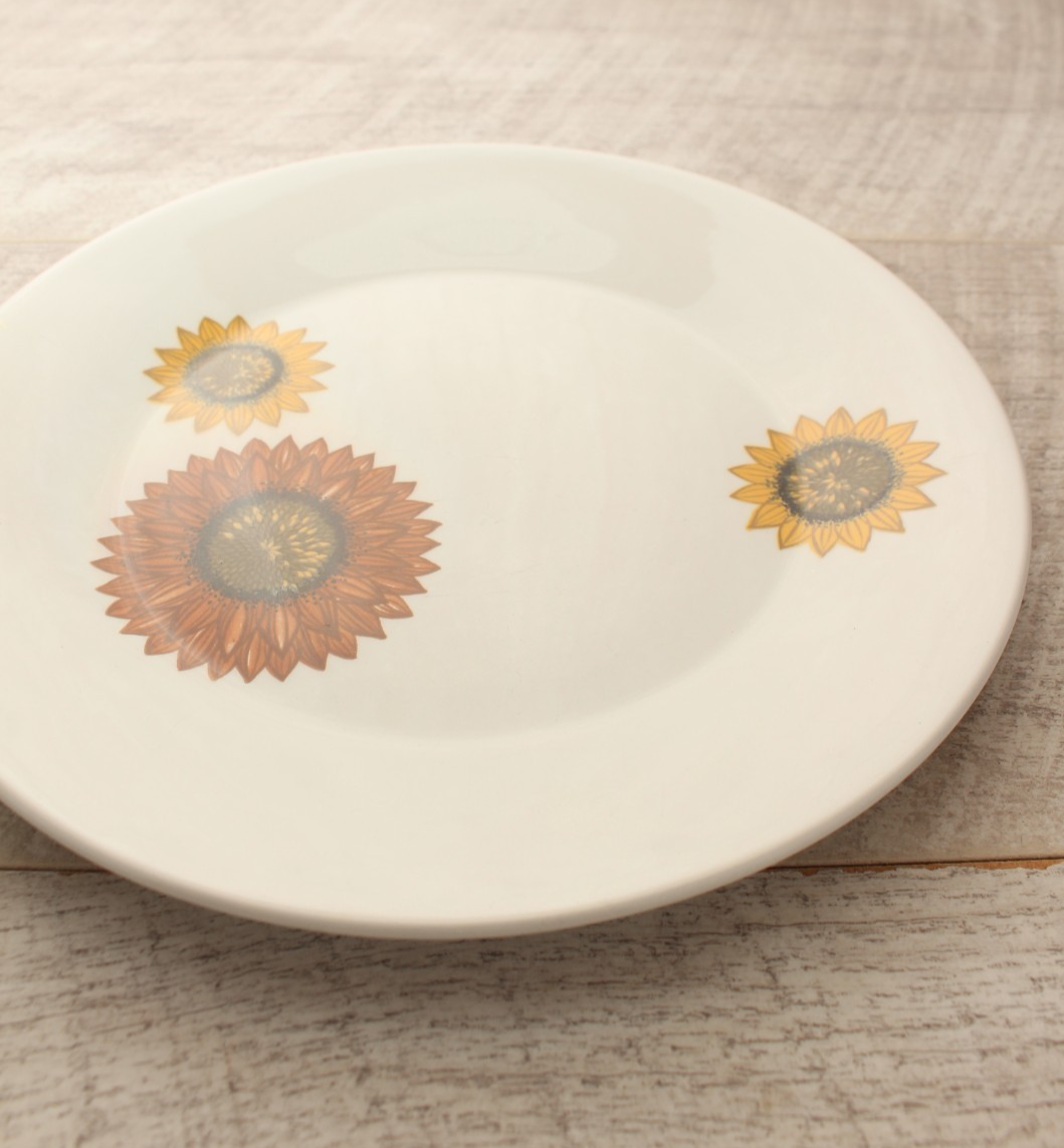 Vintage  J&G MEAKIN  Studio 9" Lunch Salad PLATE Palma