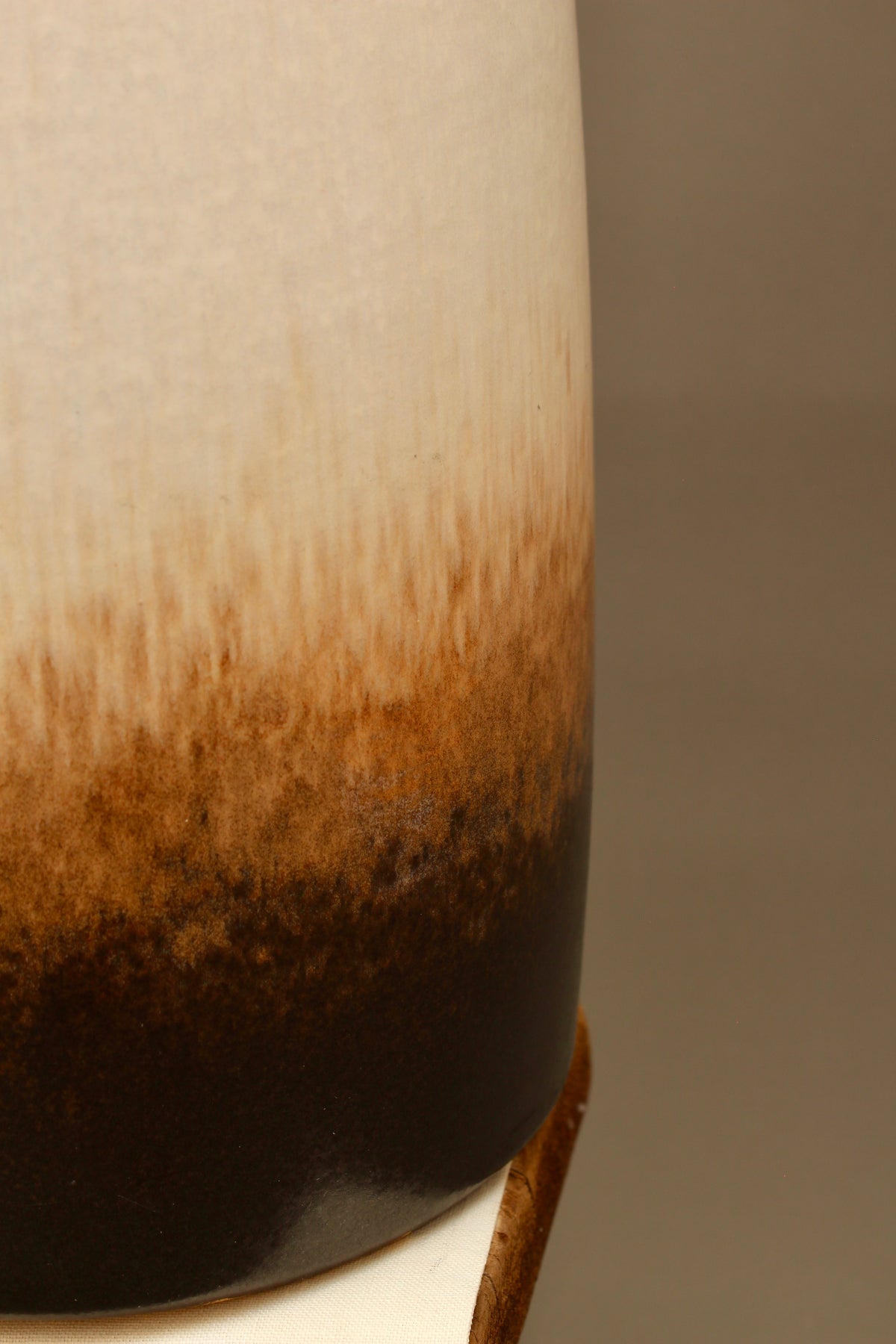 Large Scheurich 553-38 West German Floor Vase – 15 Inch Mid-Century Fat Lava Pottery