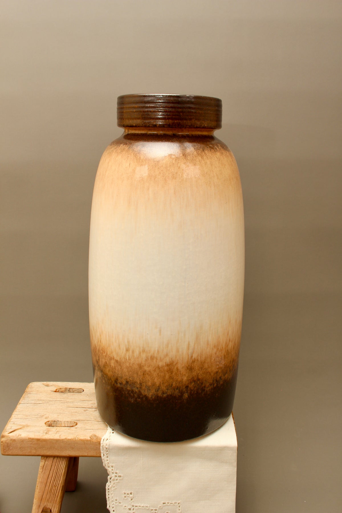 Large Scheurich 553-38 West German Floor Vase – 15 Inch Mid-Century Fat Lava Pottery