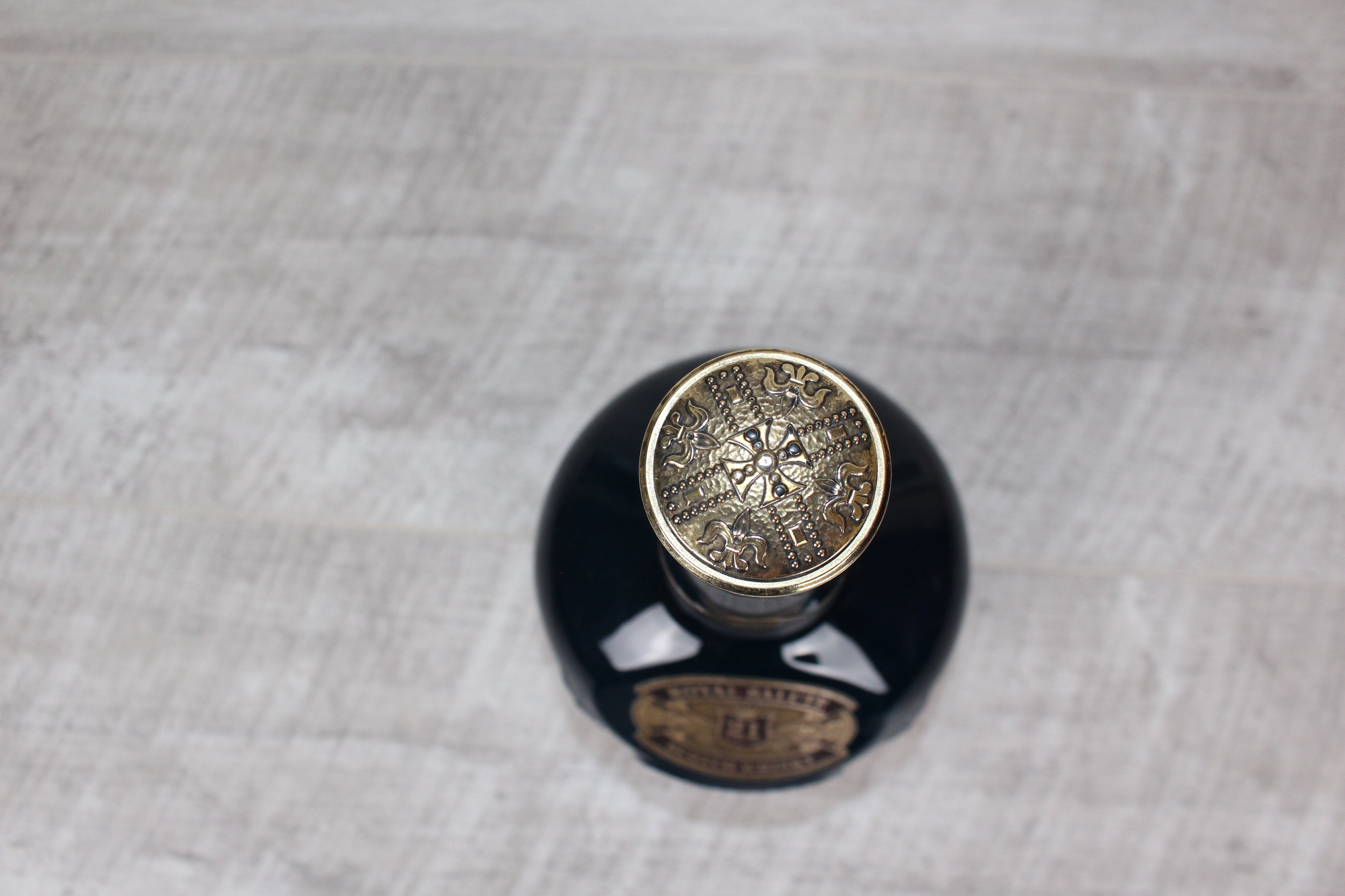 Chivas Regal Royal Salute Whiskey Decanter Wade Blue Made in England