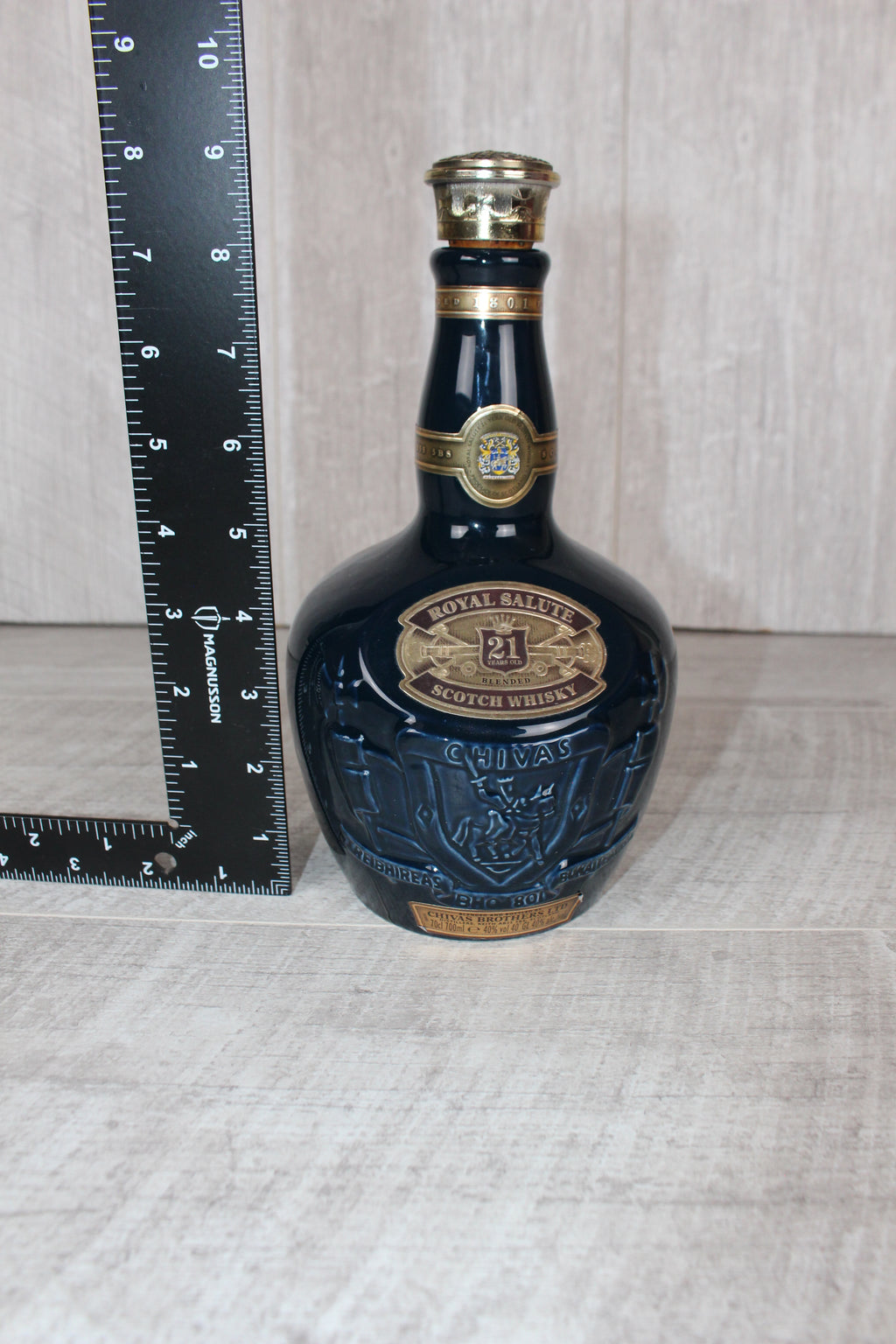 Chivas Regal Royal Salute Whiskey Decanter Wade Blue Made in England