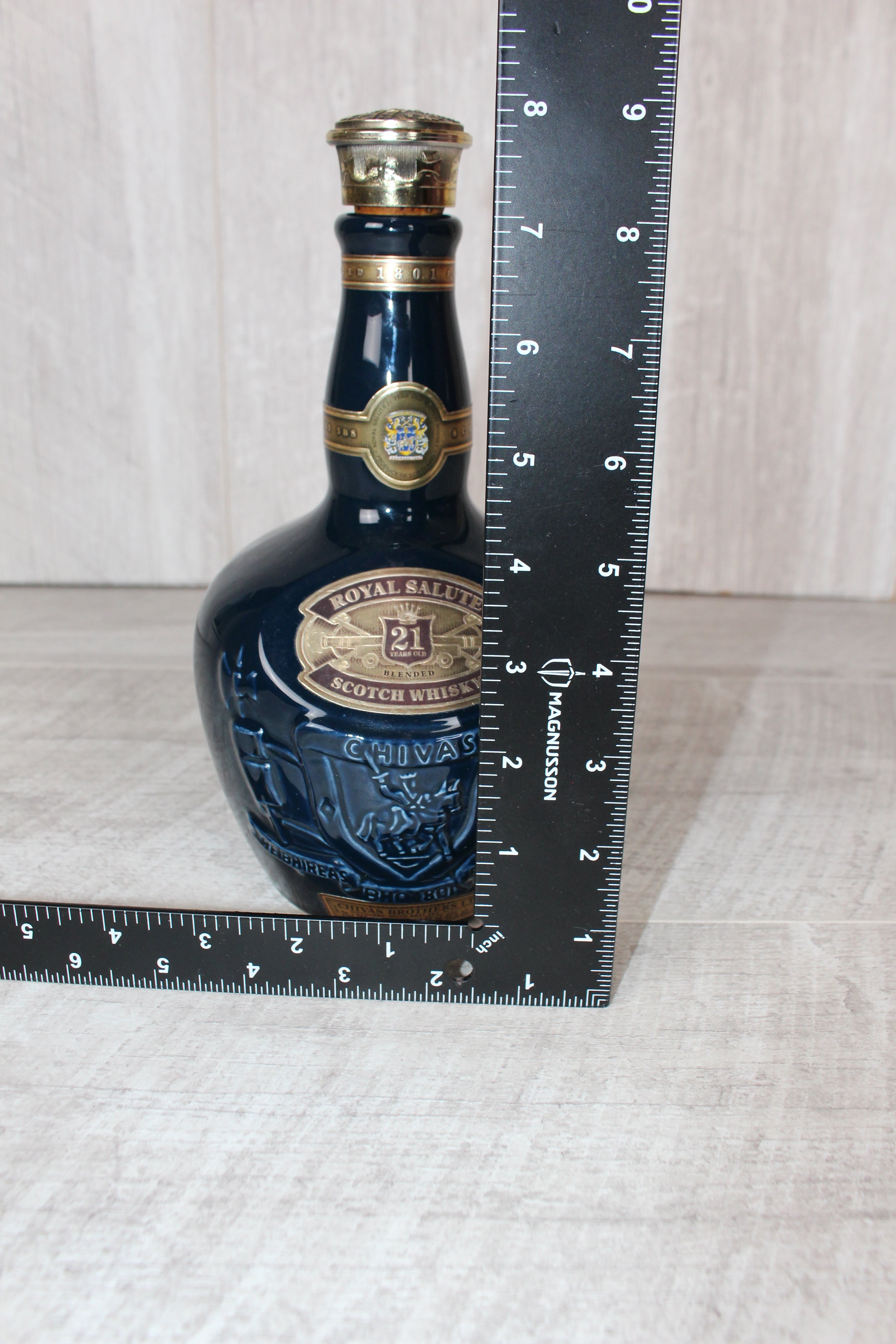 Chivas Regal Royal Salute Whiskey Decanter Wade Blue Made in England