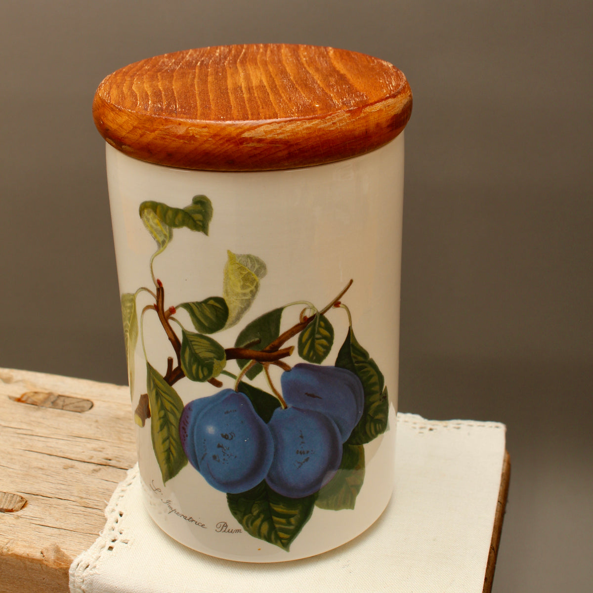 Vintage Portmeirion Pomona Storage Jar – L'Imperatrice Plum