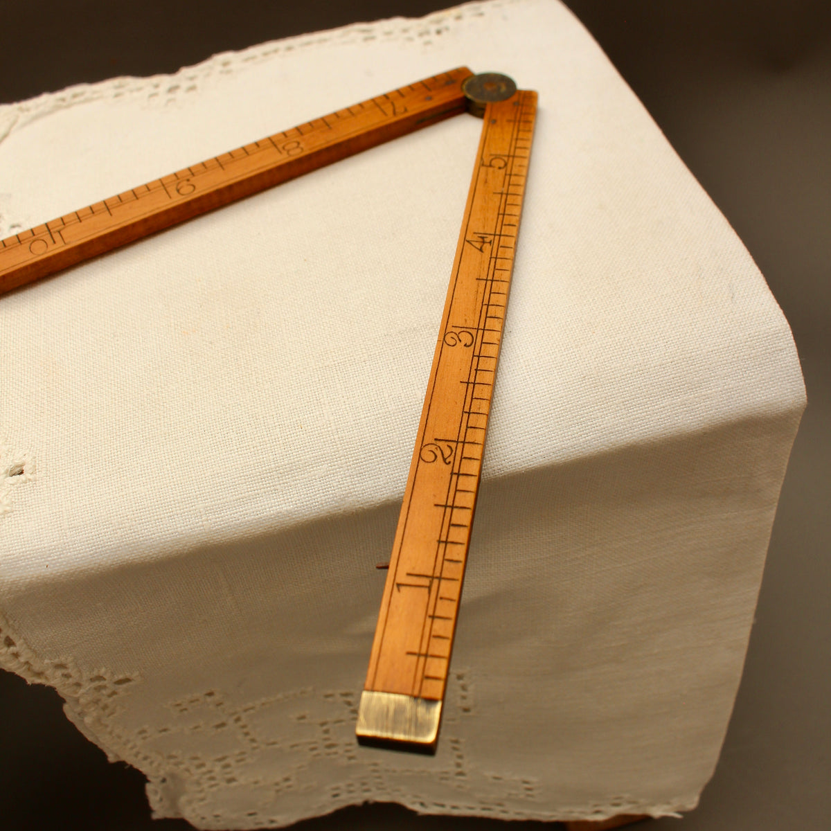 Antique Boxwood and Brass 1-Foot Folding Rule – Two-Fold Pocket Pocket Measure