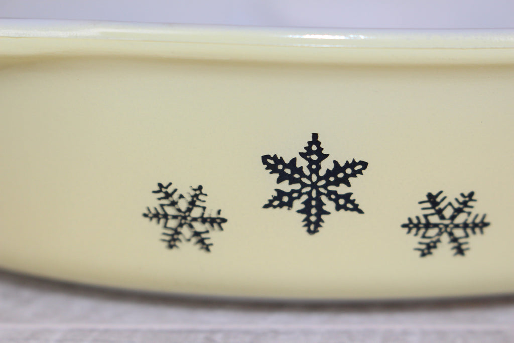 JAJ Pyrex Yellow Gaiety Snowflake Divided Dish