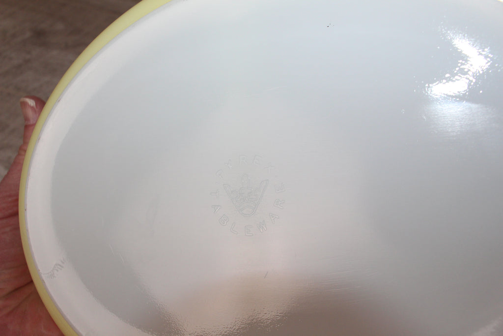 JAJ Pyrex Yellow Gaiety Snowflake Divided Dish