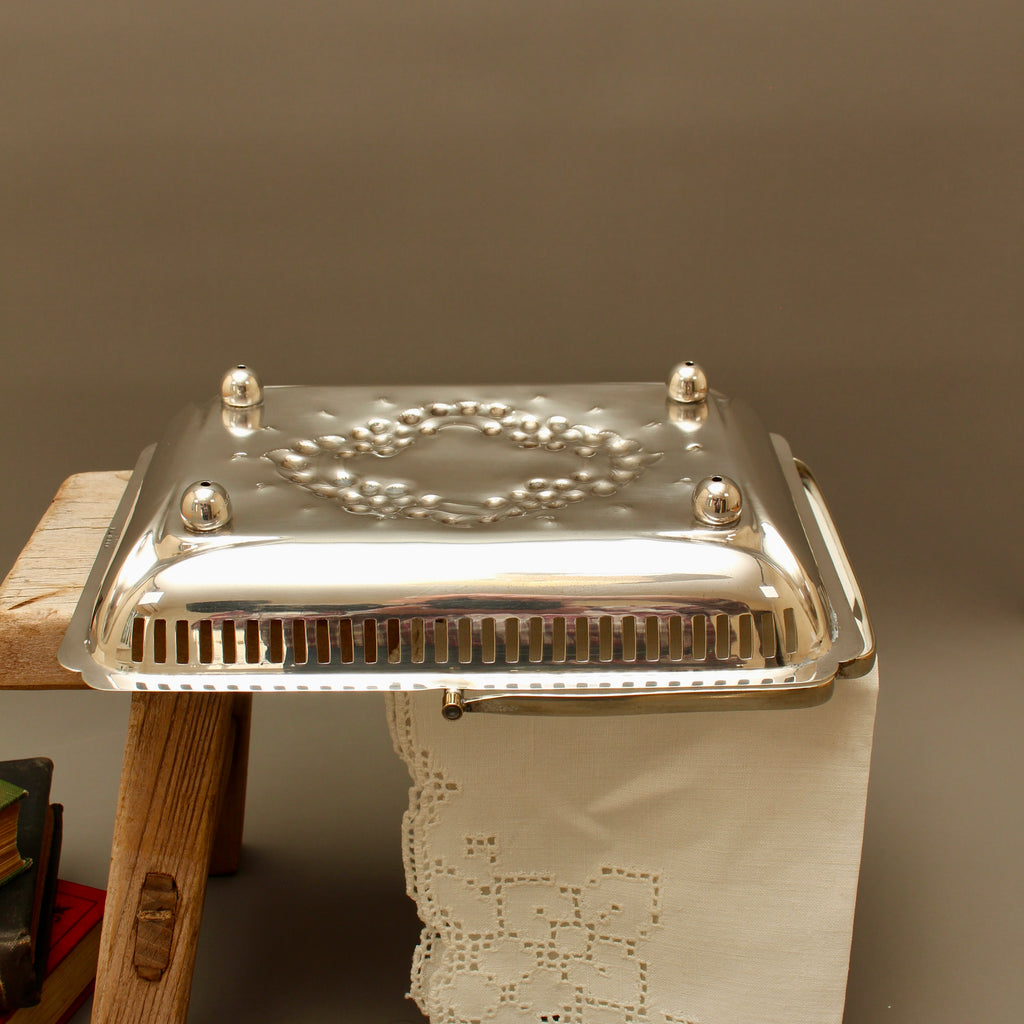 Vintage Barker Brothers EPNS Silver-Plated Cake Basket – Pierced Footed Serving Tray