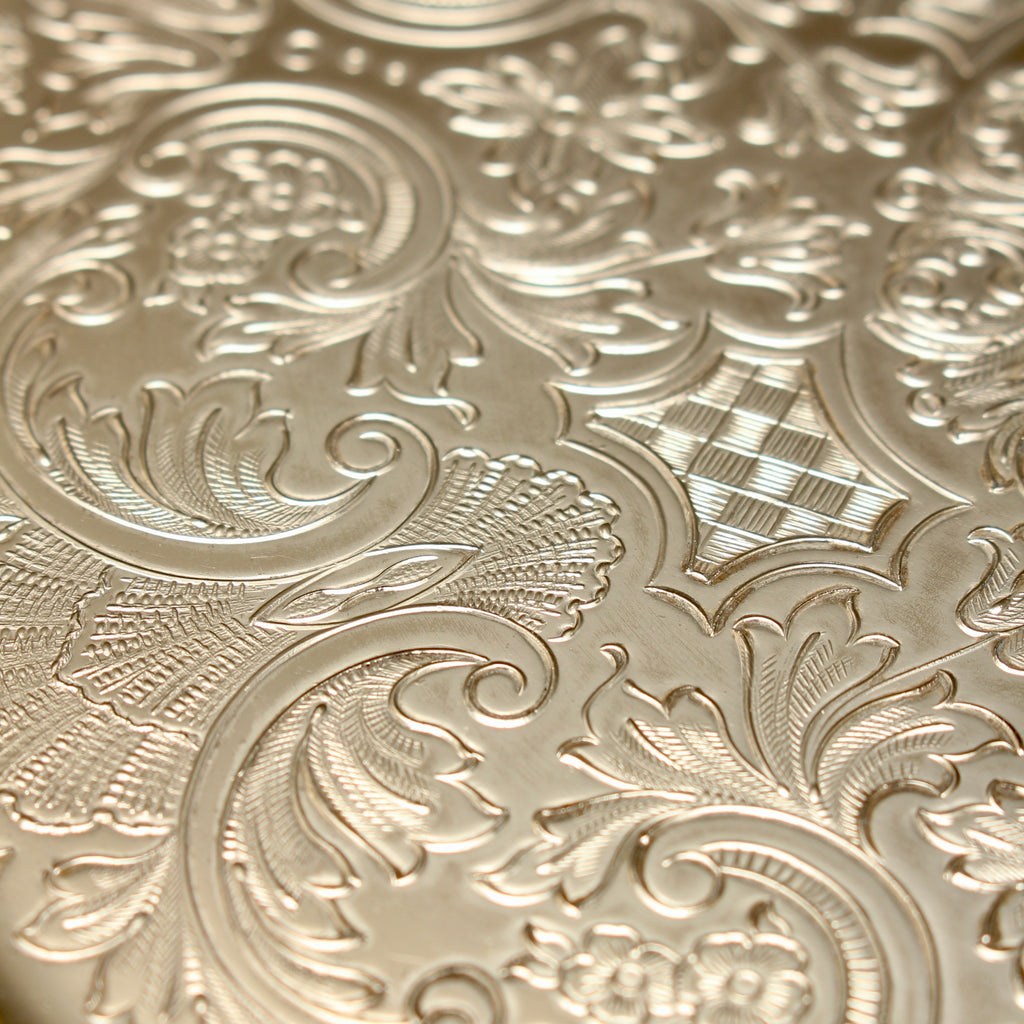 Vintage Ianthe Silver-Plated Round Salver – Ornate Engraved Drinks Gallery Tray
