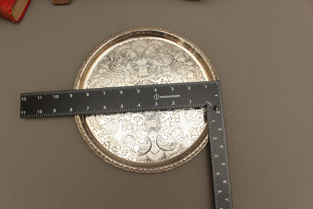 Vintage Ianthe Silver-Plated Round Salver – Ornate Engraved Drinks Gallery Tray