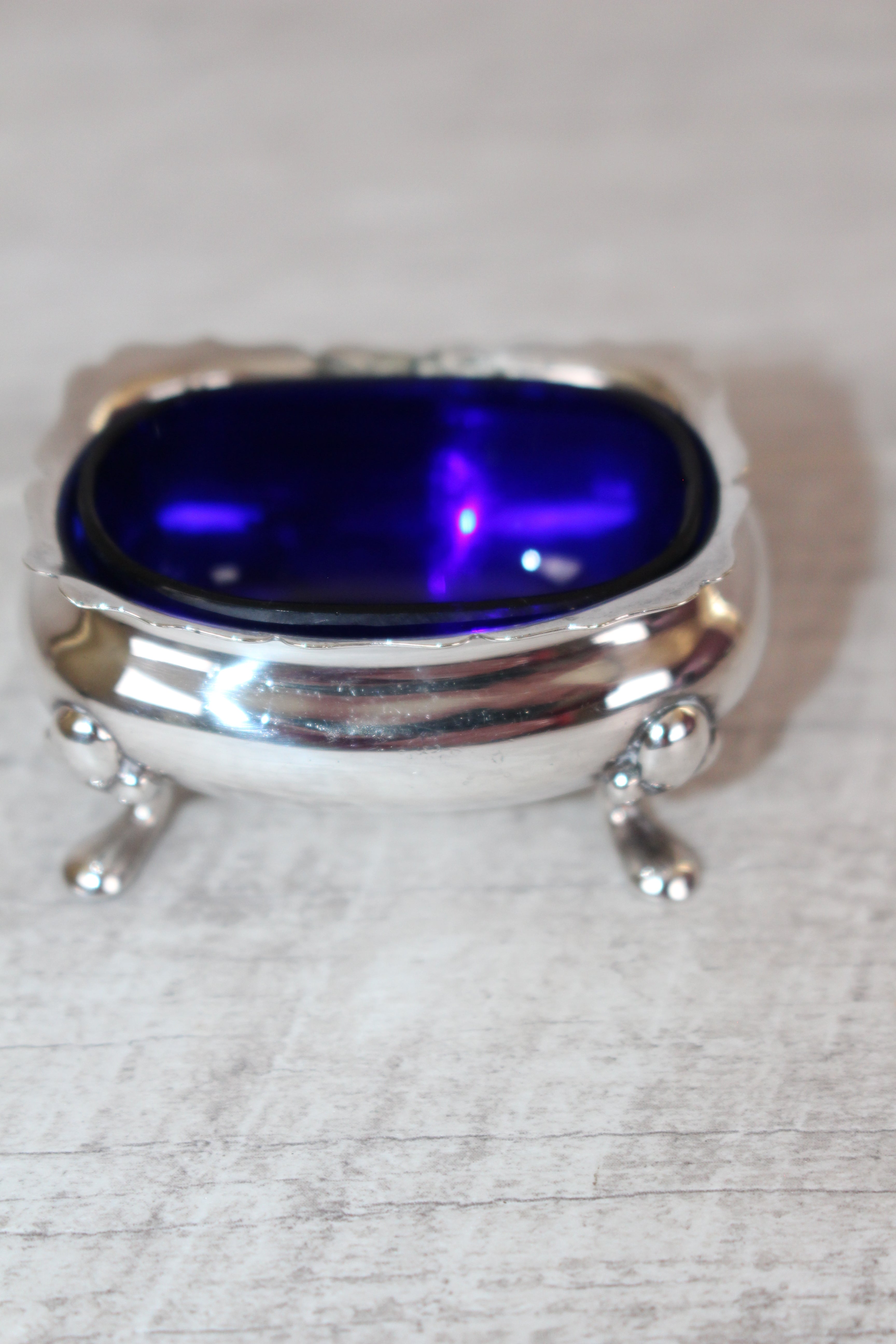 Antique Walker & Hall Sheffield Silver Plate Cobalt Blue Glass Salt Cellar 1921