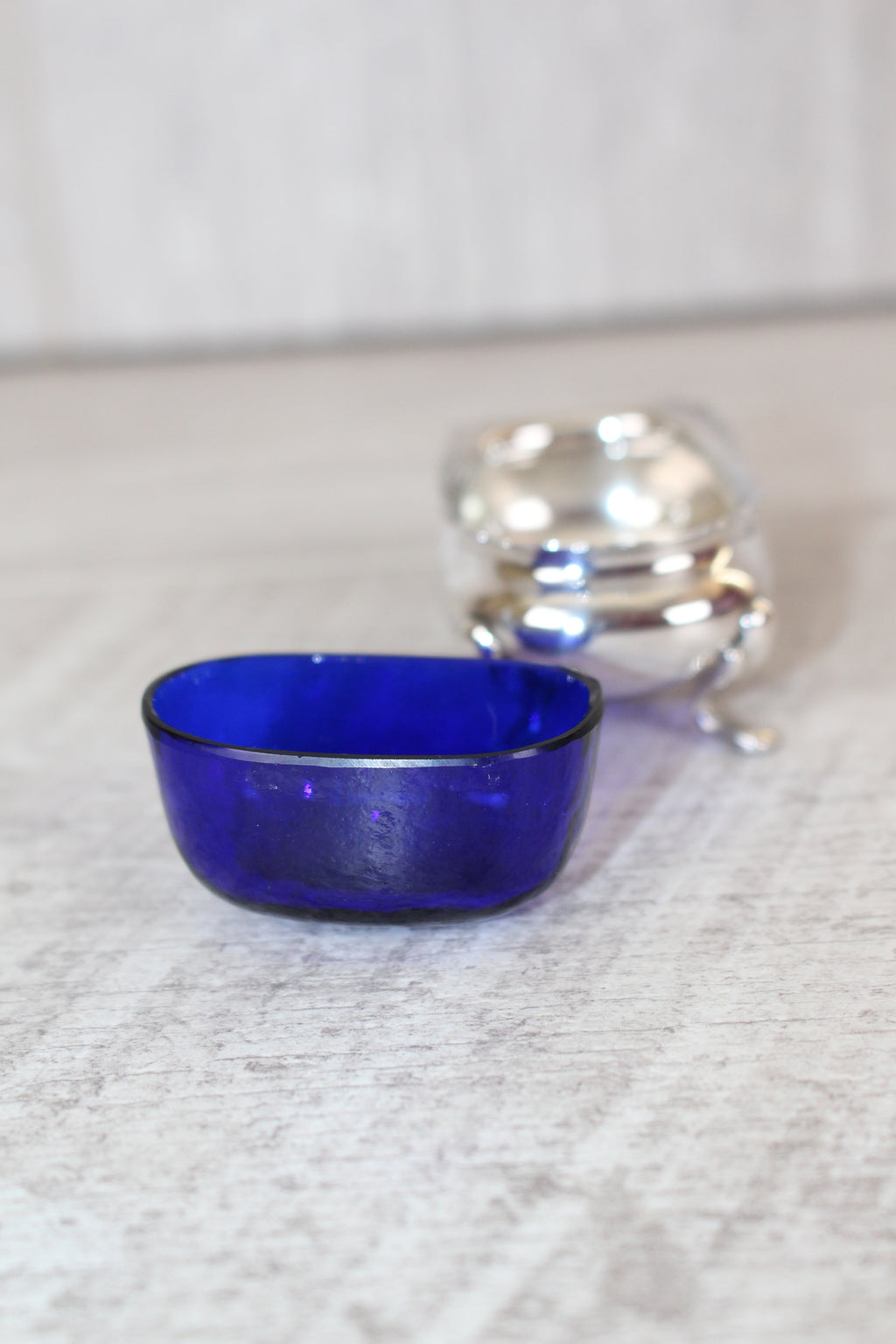 Antique Walker & Hall Sheffield Silver Plate Cobalt Blue Glass Salt Cellar 1921