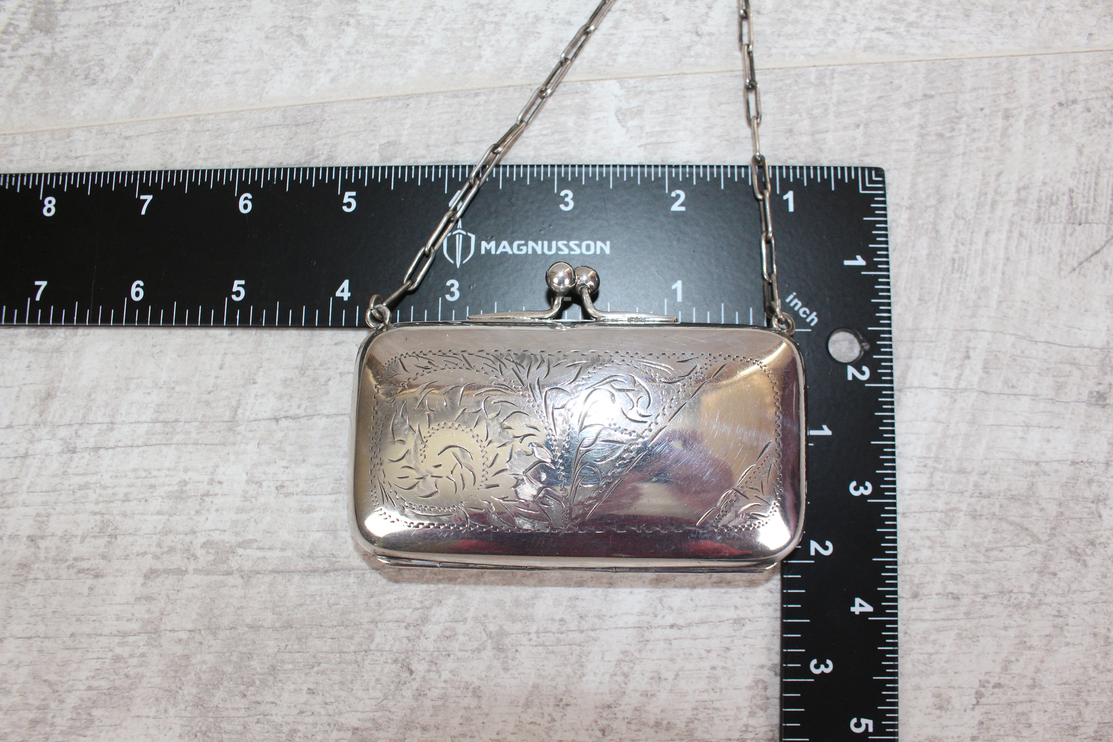 Antique Edwardian EPNS Silver Plate Finger Purse Engraved Detail Silk Lining