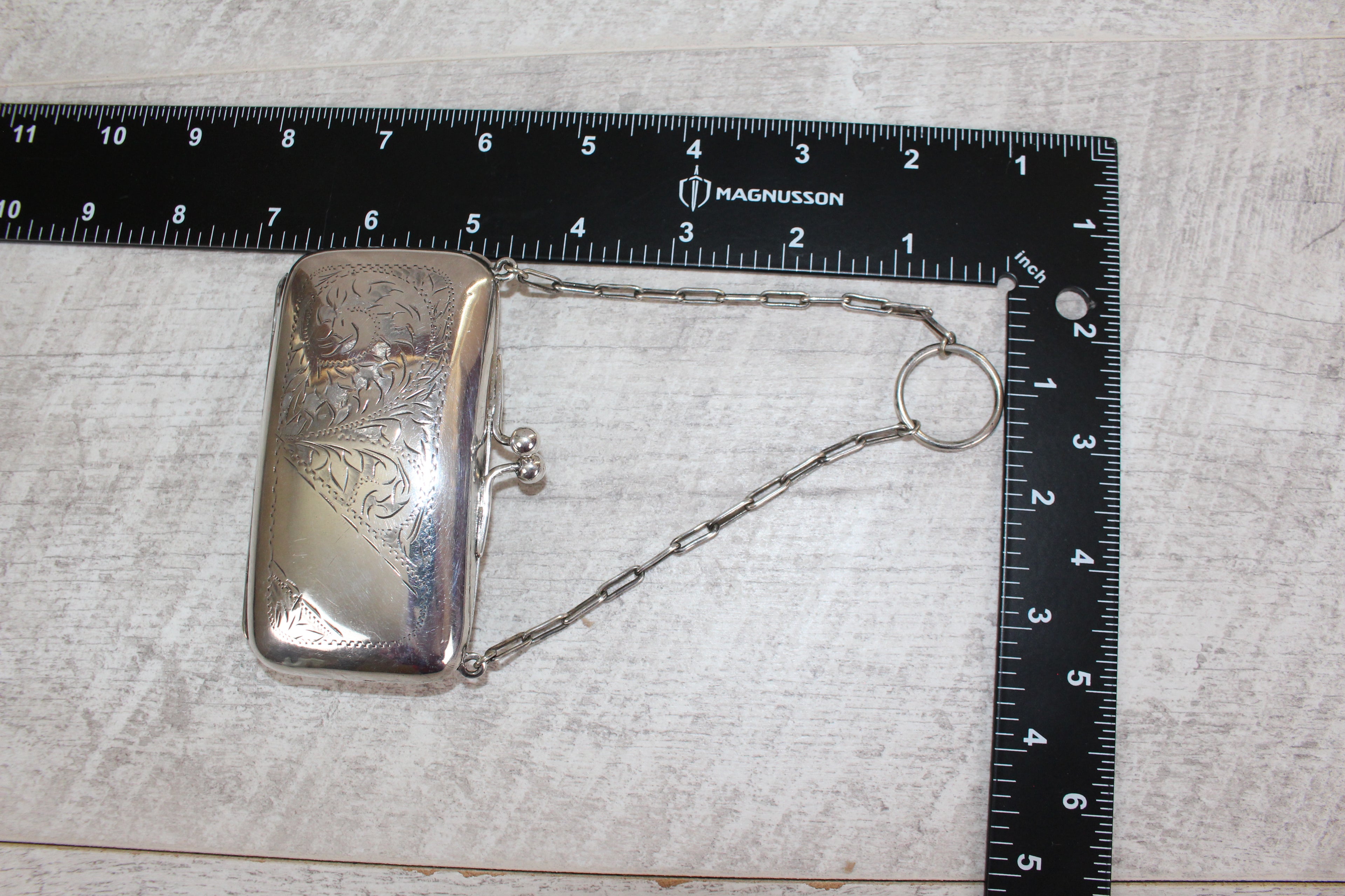 Antique Edwardian EPNS Silver Plate Finger Purse Engraved Detail Silk Lining