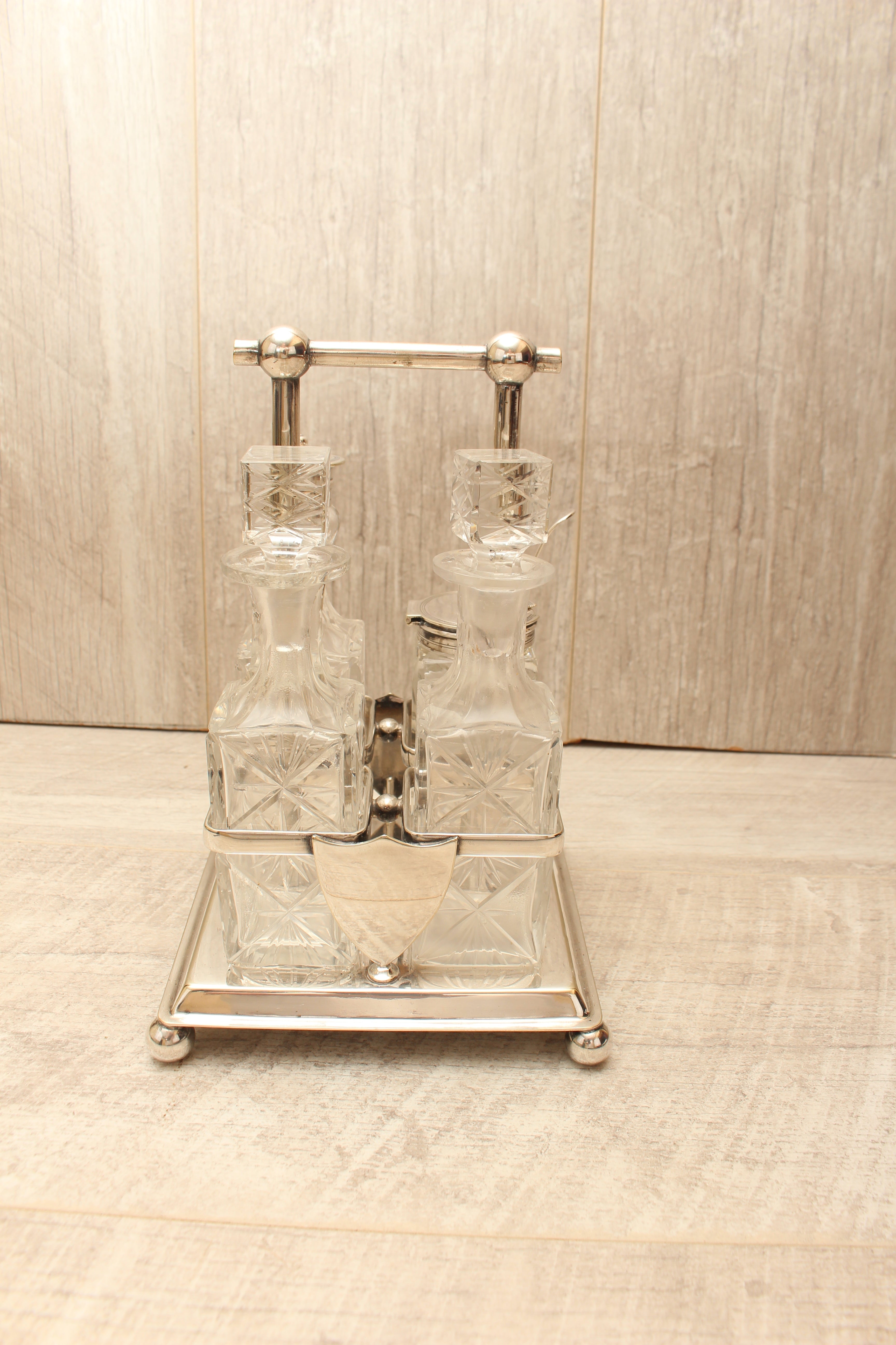 Antique Victorian Goldsmiths Alliance EPNS 4-Bottle Cruet Condiment Set – Ornate Starburst Glass