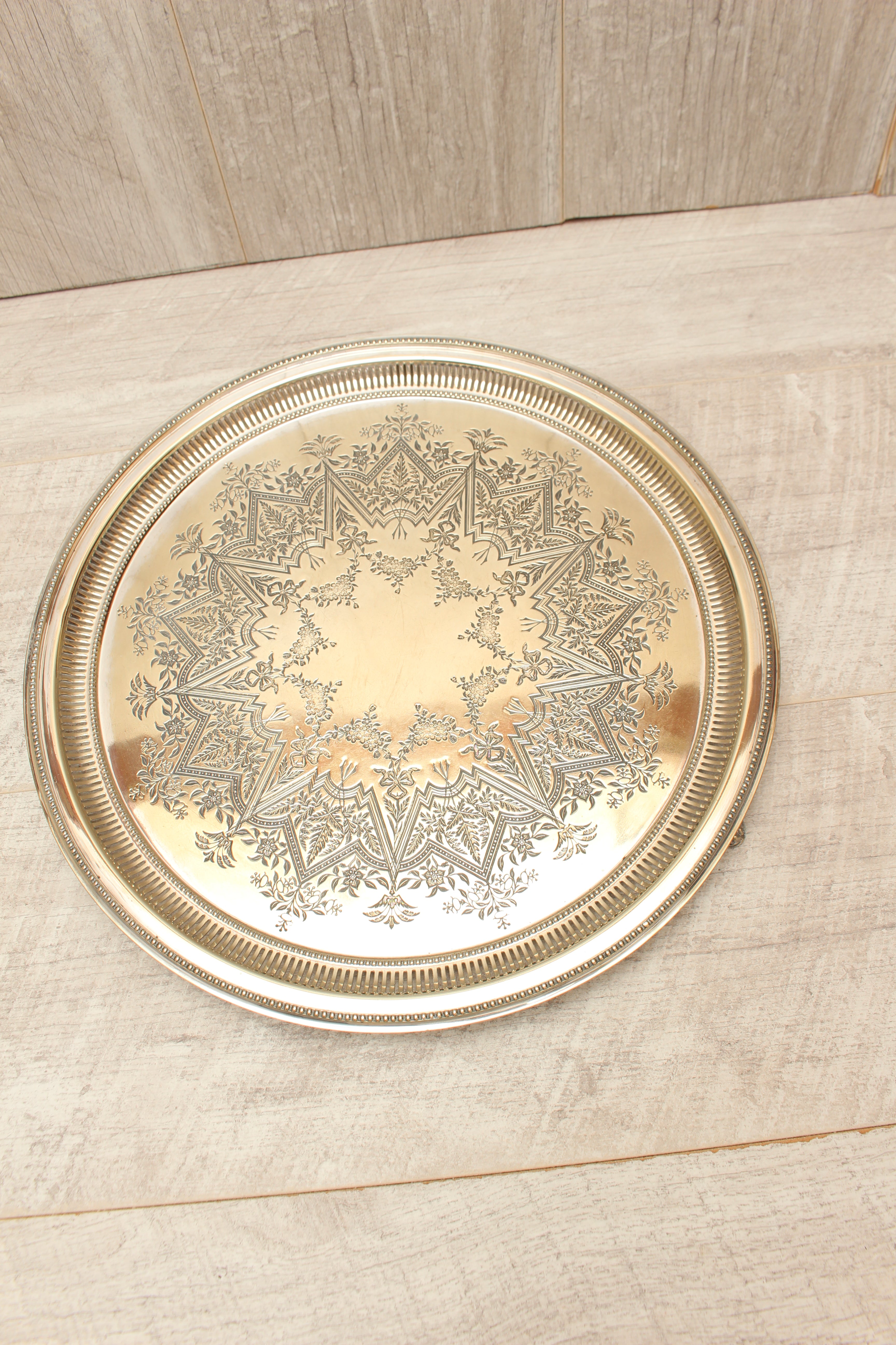Antique Daniel & Arter EPNS Engraved Round Serving Tray - Birmingham C.1900