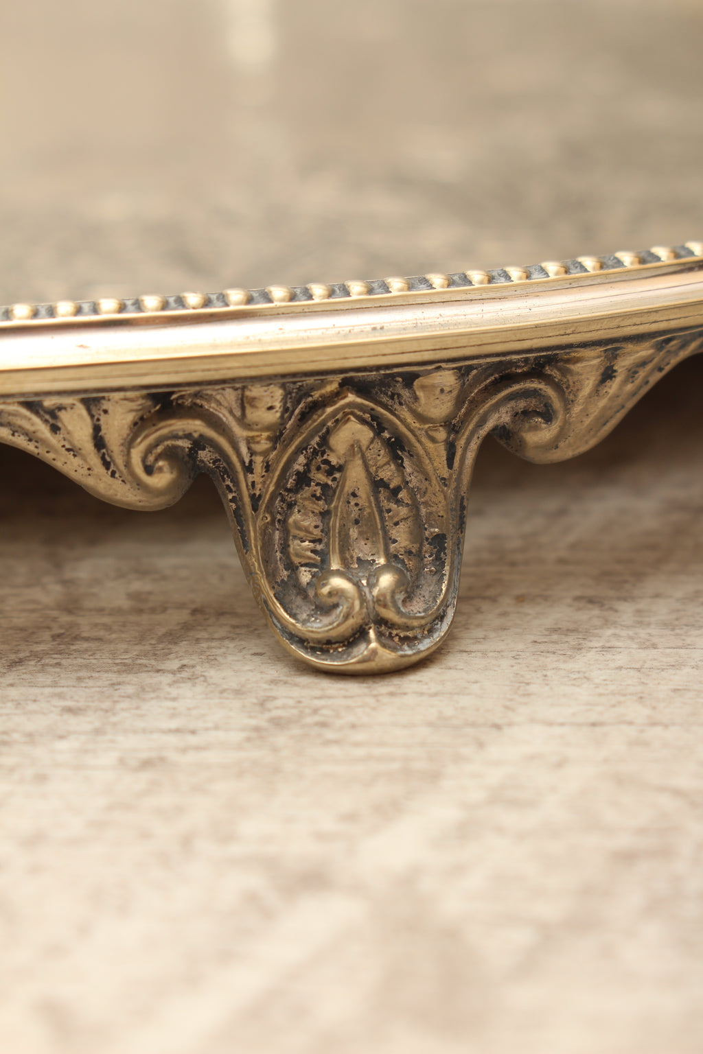 Antique Daniel & Arter EPNS Engraved Round Serving Tray - Birmingham C.1900