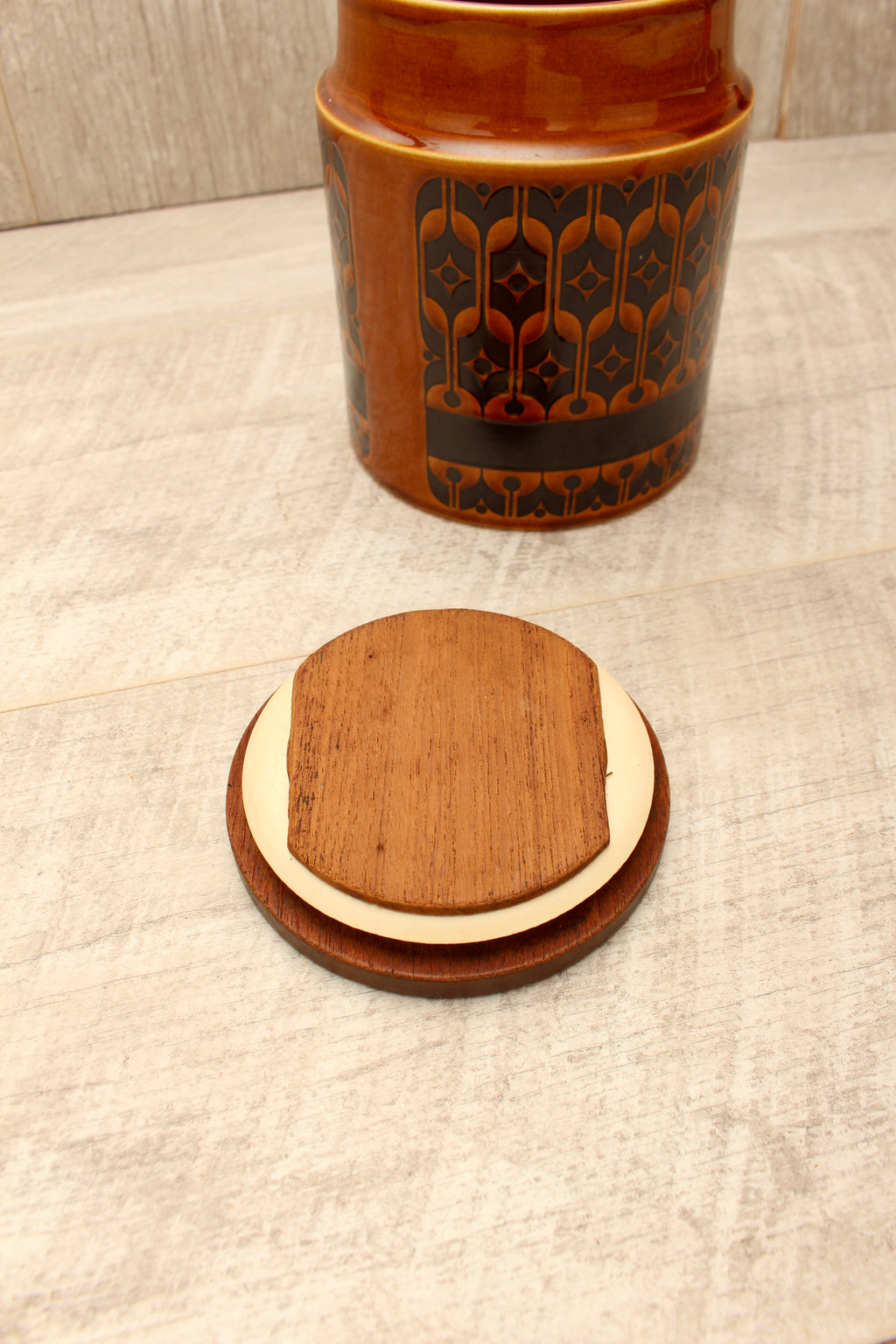 Vintage Hornsea Pottery Heirloom Autumn Brown Sugar Jar - 1973 Mid-Century Cannister