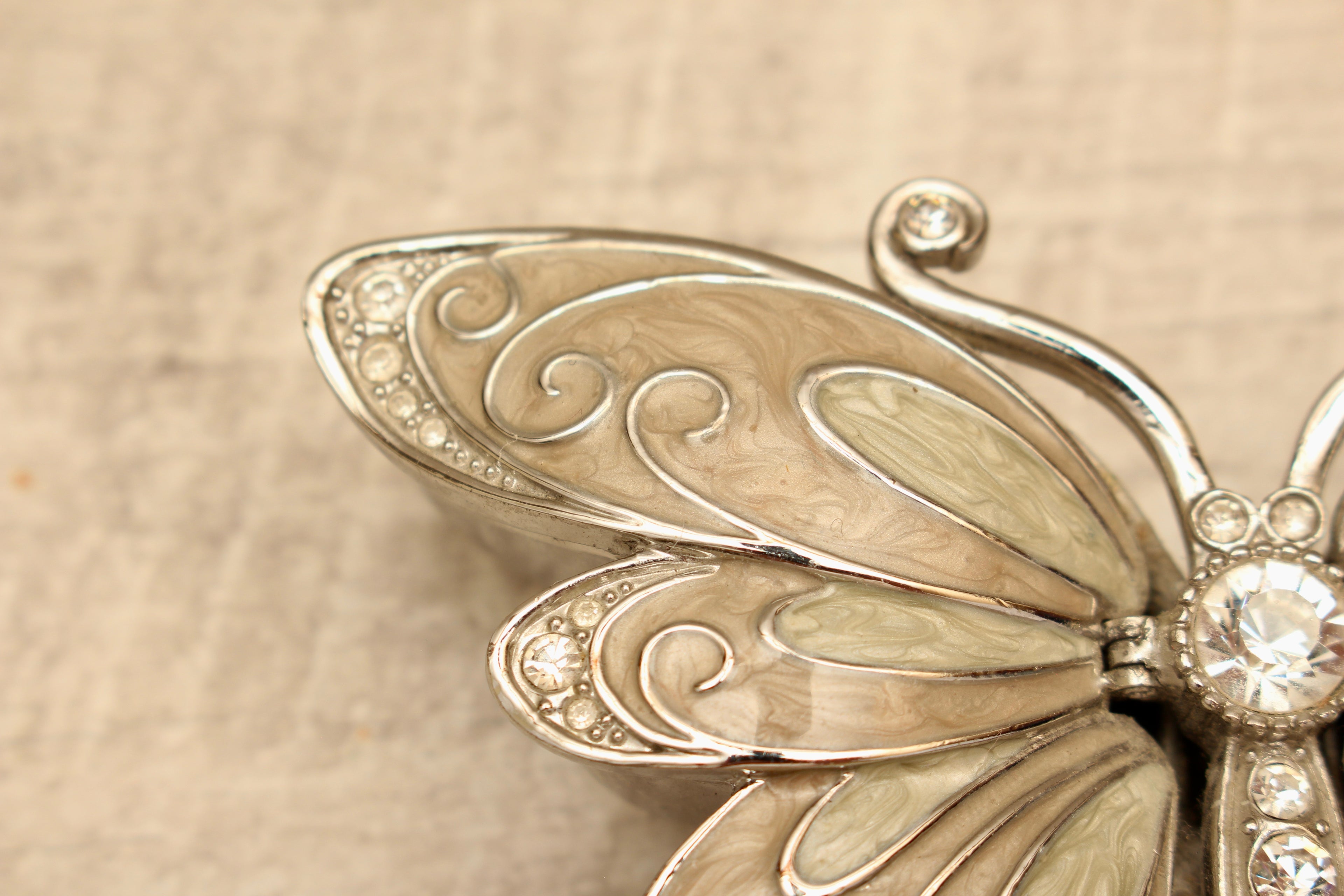Enamelled Butterfly Trinket Box - Silver Tone Rhinestone Pill Organizer