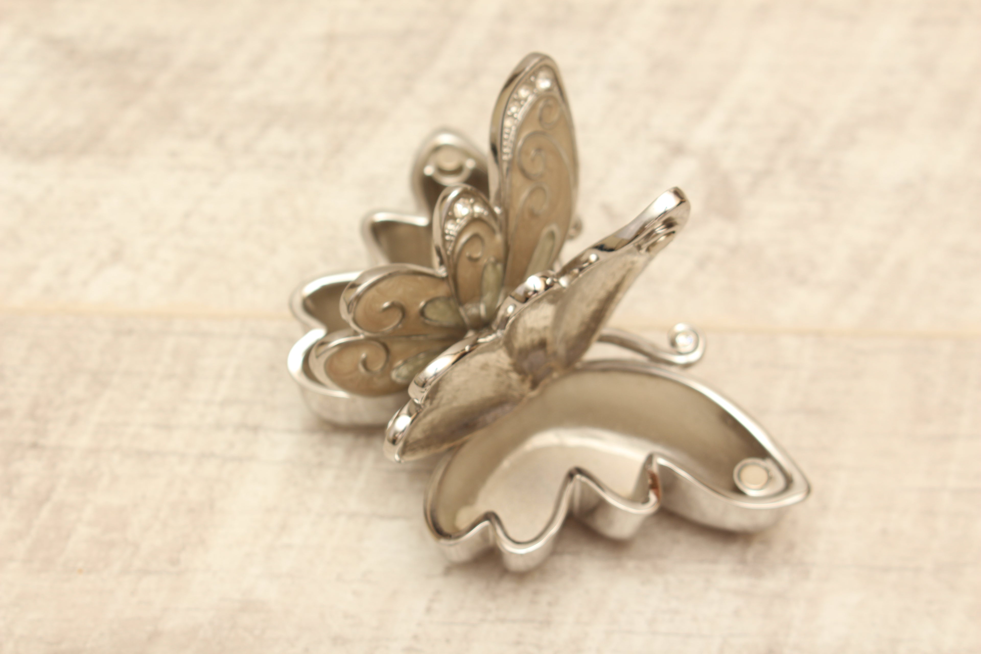 Enamelled Butterfly Trinket Box - Silver Tone Rhinestone Pill Organizer