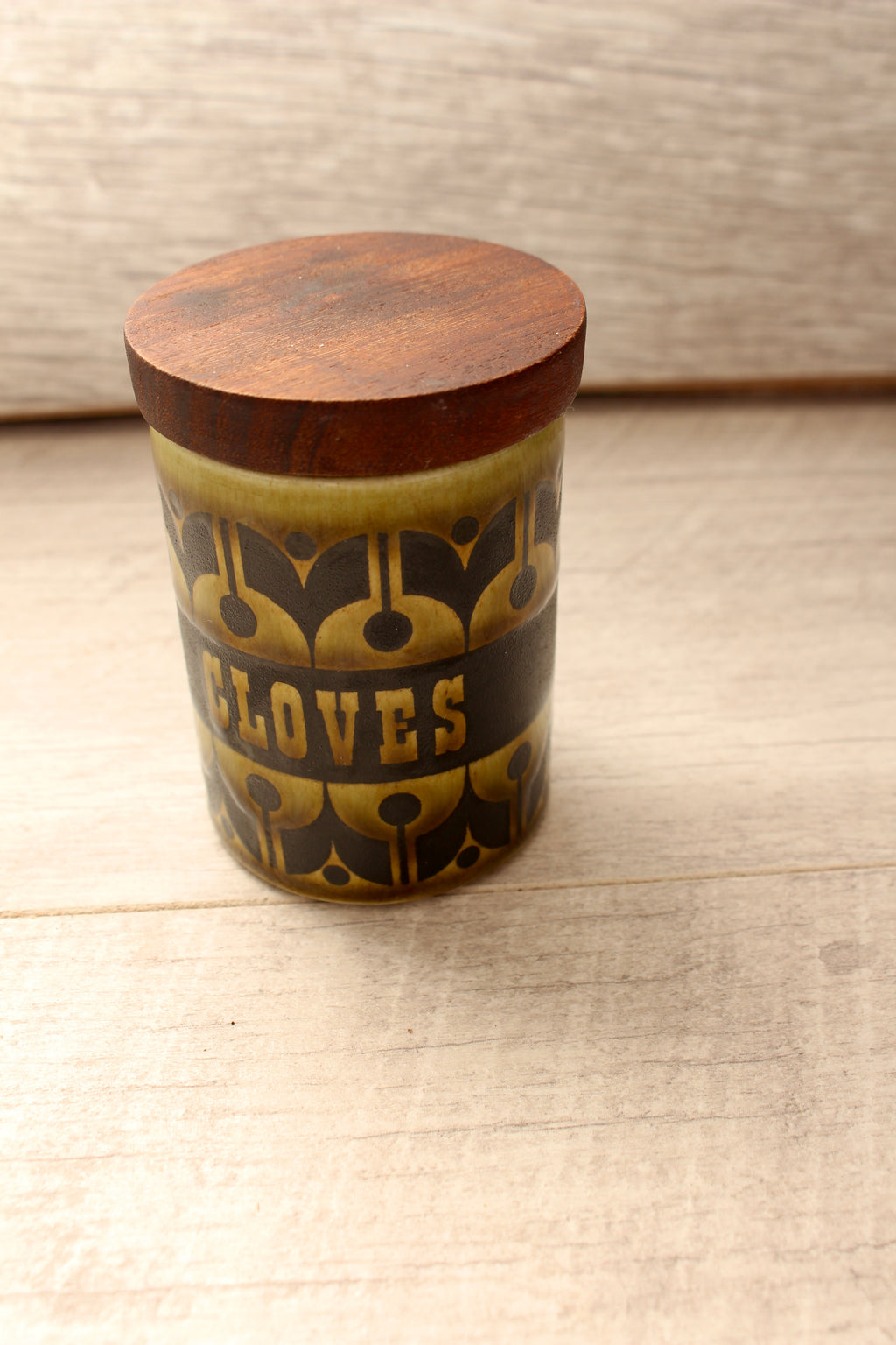 Vintage Hornsea Green Heirloom Spice Jar Cloves Replacement Pot 1970s