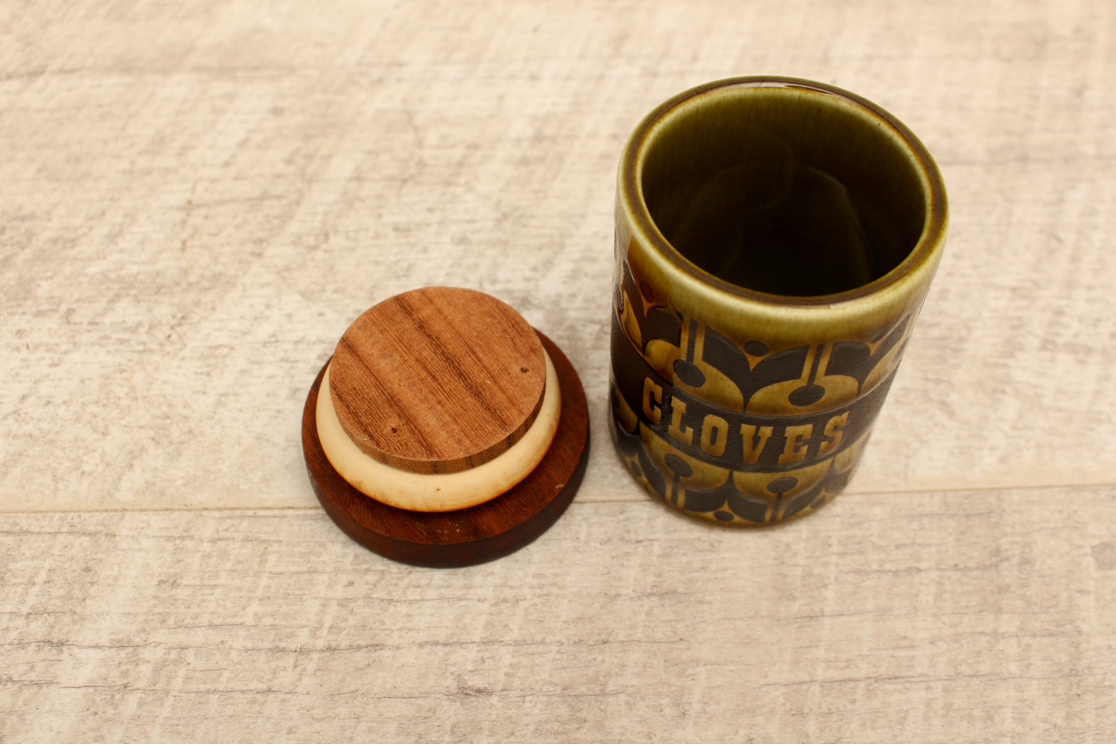 Vintage Hornsea Green Heirloom Spice Jar Cloves Replacement Pot 1970s