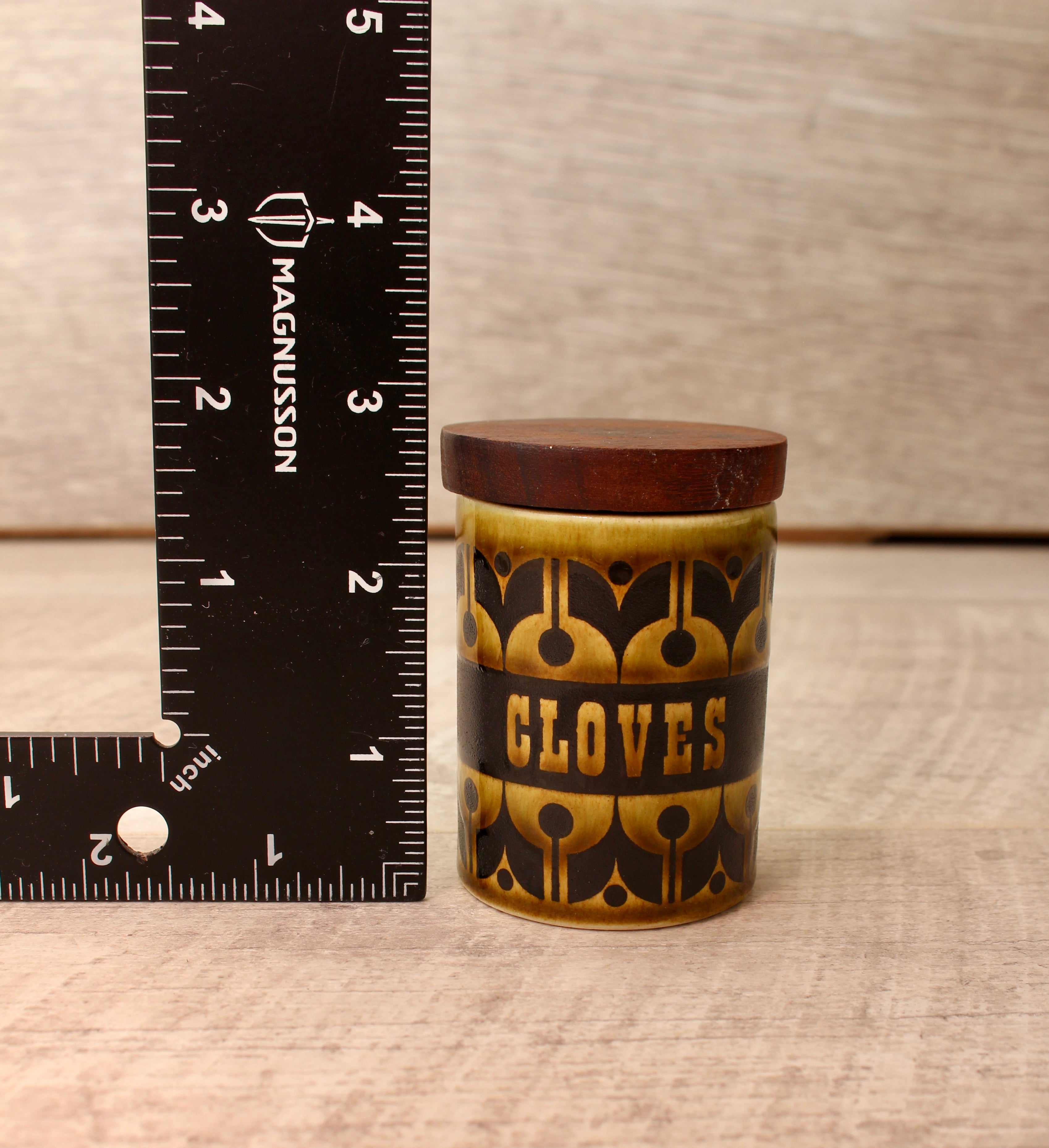 Vintage Hornsea Green Heirloom Spice Jar Cloves Replacement Pot 1970s