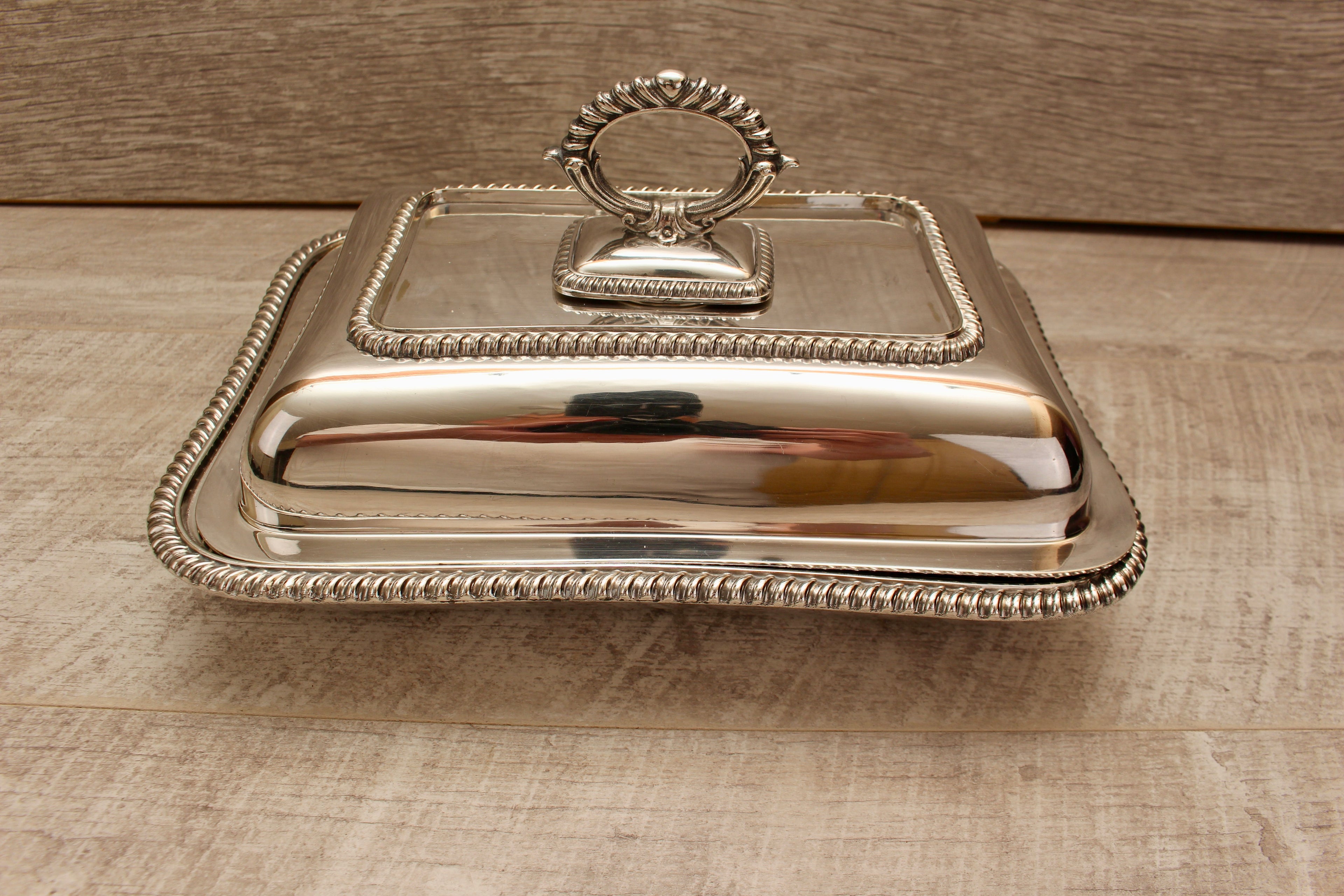 Antique Richard Richardson Sheffield Silver Plate Entree Dish Lidded Serving Tray