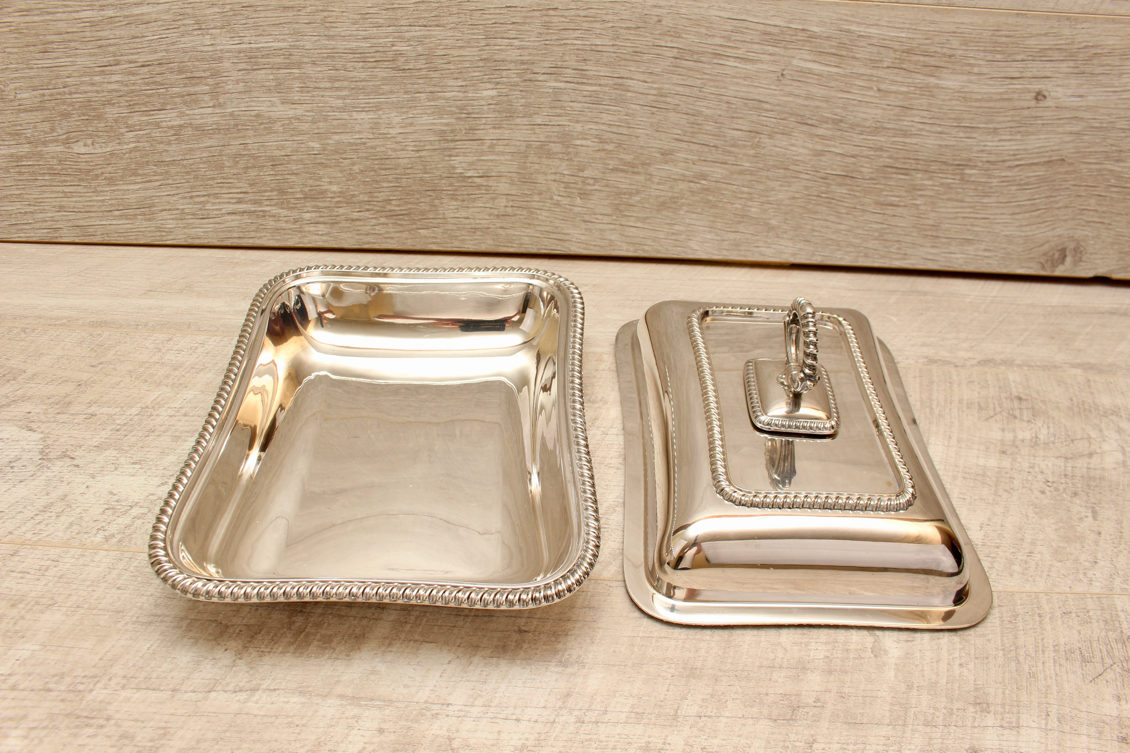 Antique Richard Richardson Sheffield Silver Plate Entree Dish Lidded Serving Tray