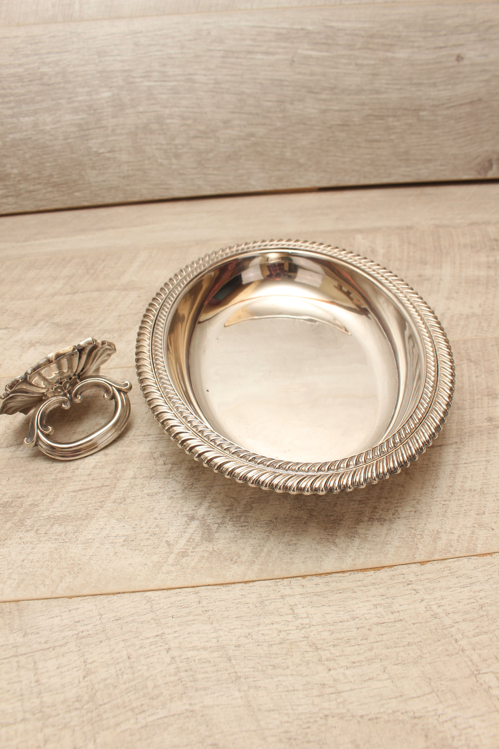 Antique Kerr & Phillips Glasgow Silver Plated Oval Entree Dish - Gadroon Border (c.1890)