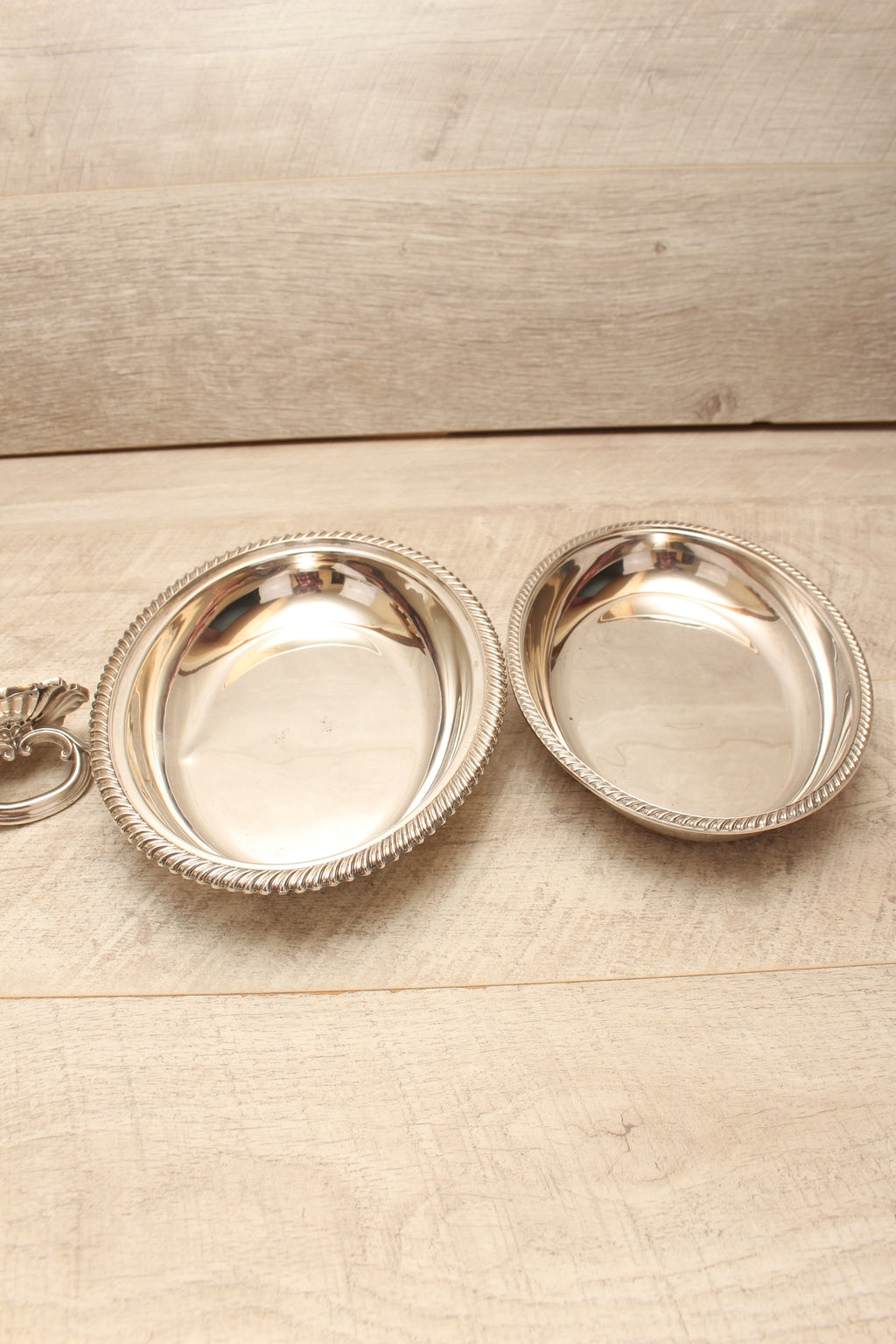 Antique Kerr & Phillips Glasgow Silver Plated Oval Entree Dish - Gadroon Border (c.1890)