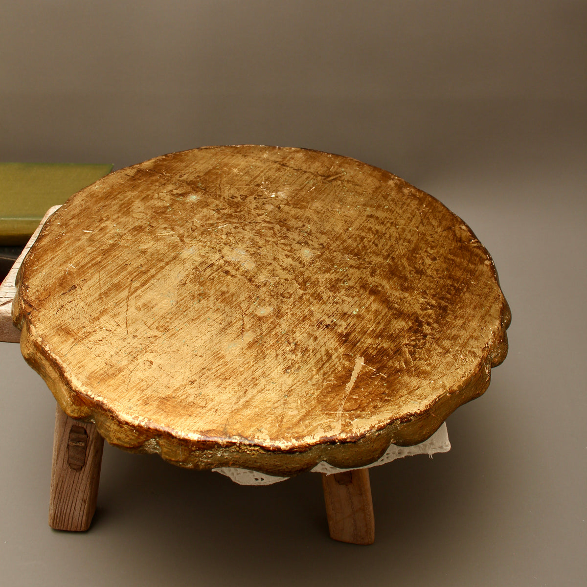 Vintage Italian Florentine Round Serving Tray - Mid-Century Gold Gilt & Orange Salver